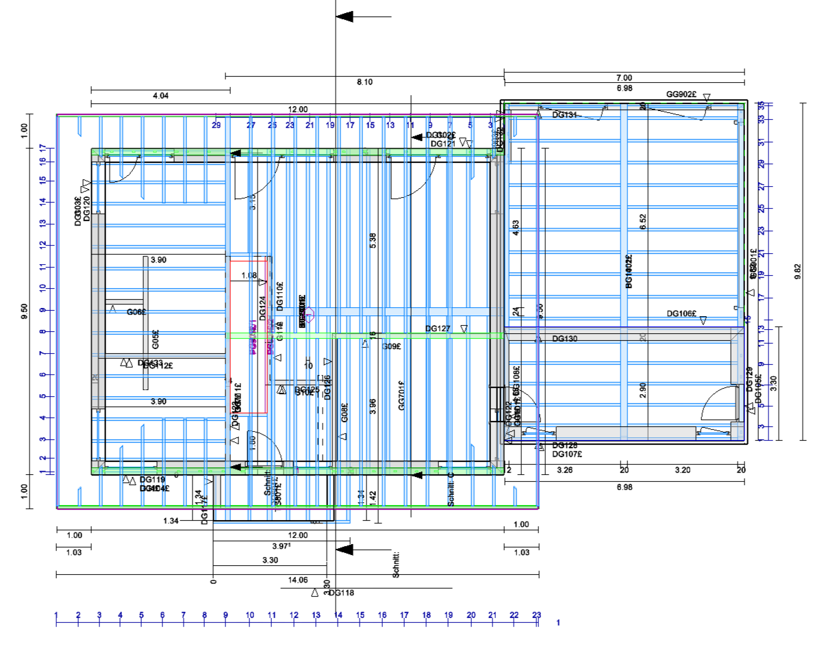 Bauplan eines Holzrahmenhauses mit detaillierten Maßen und Strukturzeichnungen.