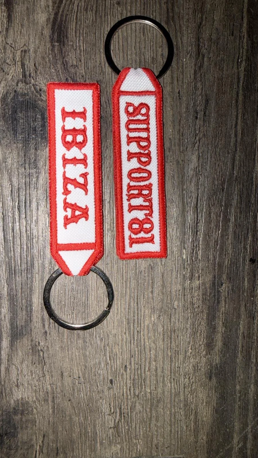 002 Keychain SUPPORT 81