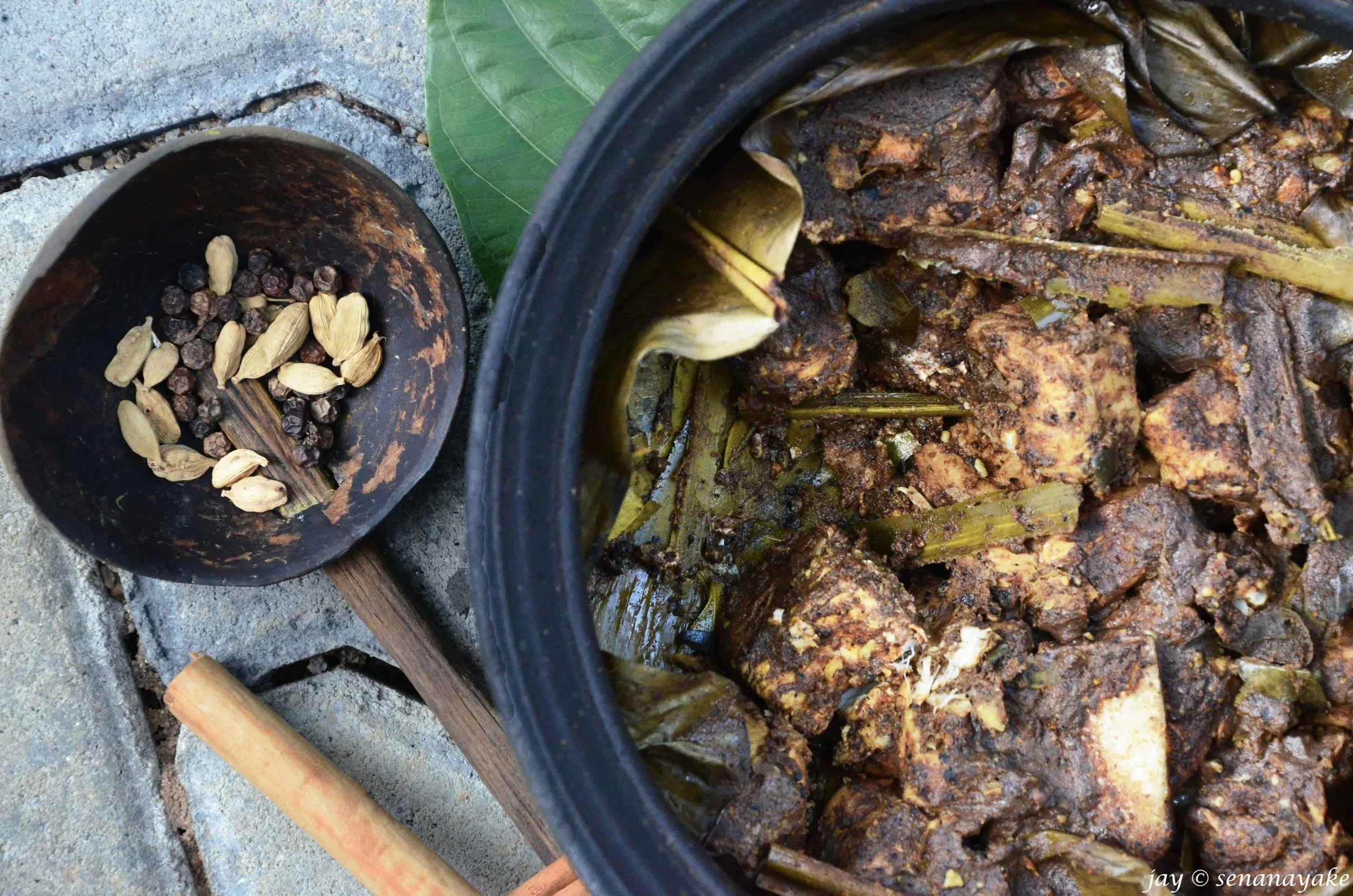 Sri Lankan Embul Thiyal Mix (Fish/Meat Curry Paste)