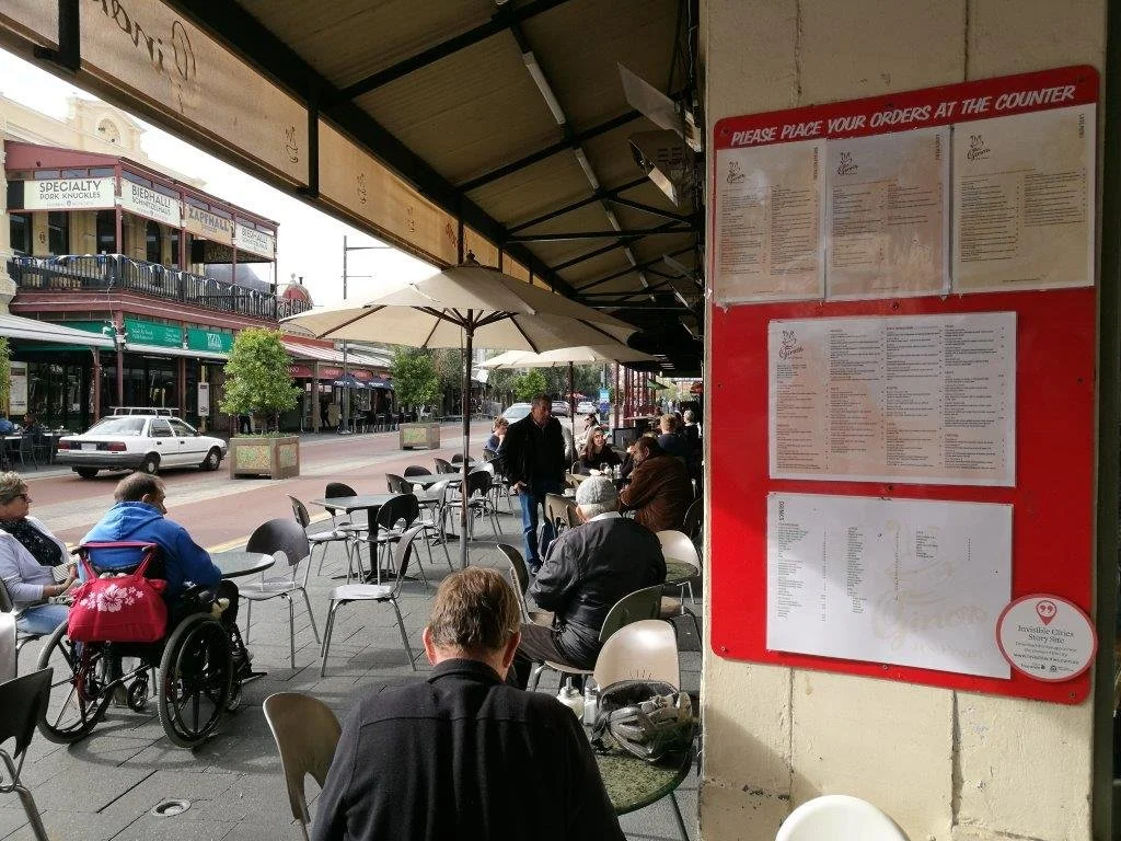 16. Rachel & Gino's L.jpg