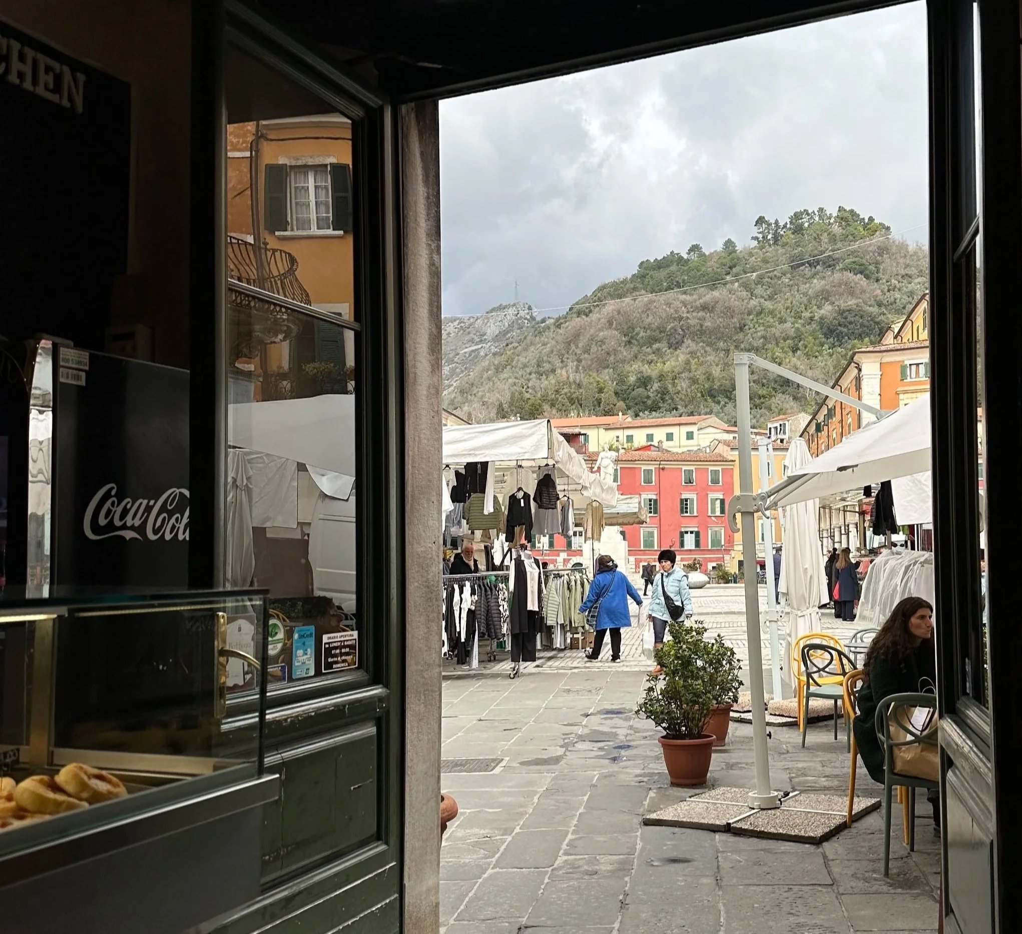 Caffetteria Leon d’Oro in Carrara, Tuscany, traditional Italian café in Piazza Alberica serving espresso and cappuccino