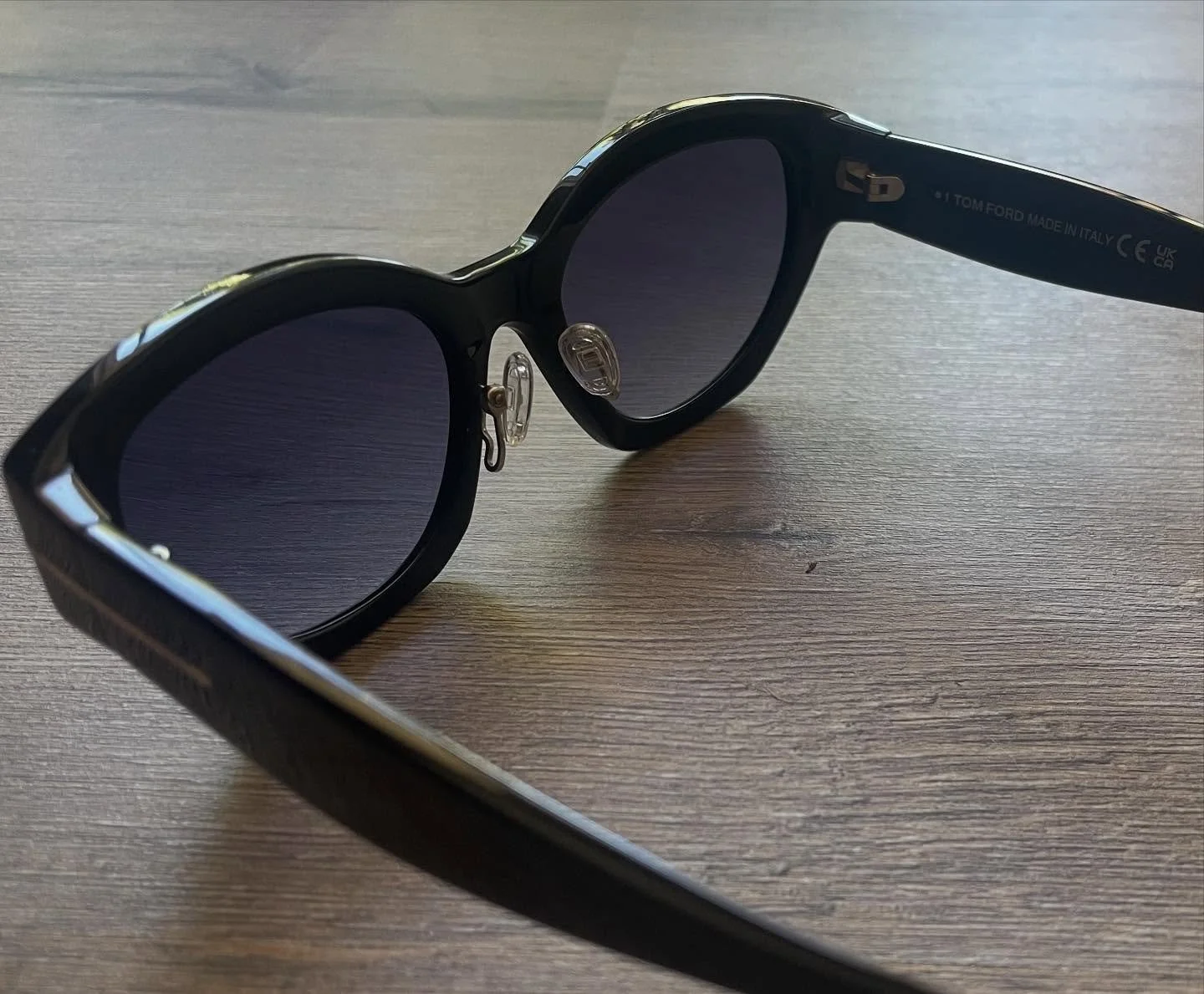 Love your sunglasses but not how they slide down your nose? Add nose pads for a customised fit.

&nbsp;#Sunglasses #SunglassesRepair #NosePads #OpticalRepairs #GlassesFit #EyewearComfort