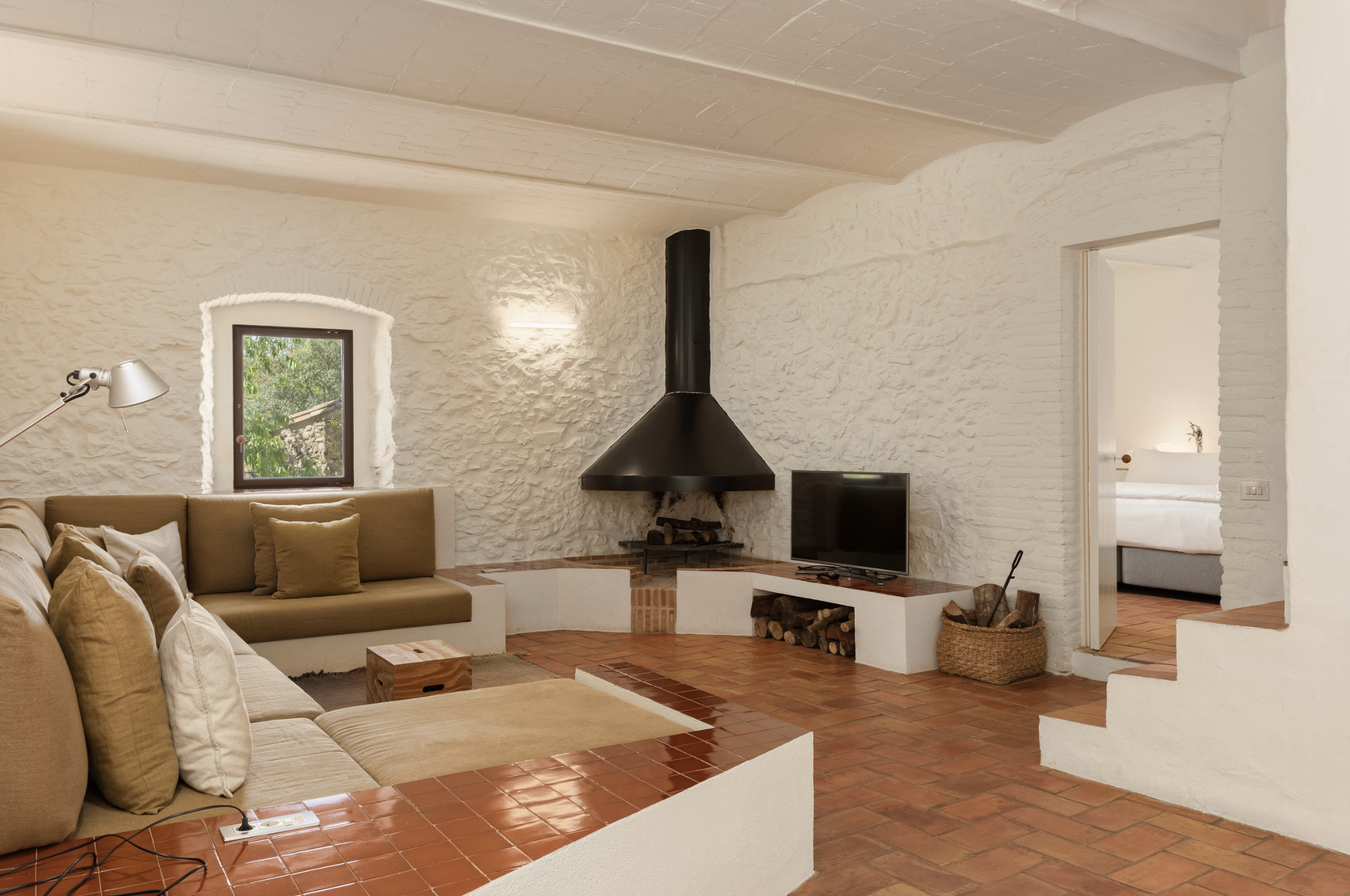 Indoor lounge area 2.png