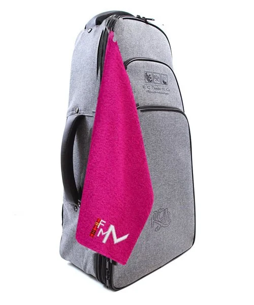 fmm-golf-towels-2026-fuschia-v2.jpg