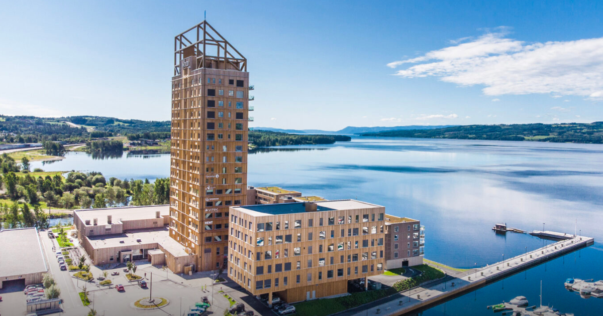 Wood Hotel Frichs