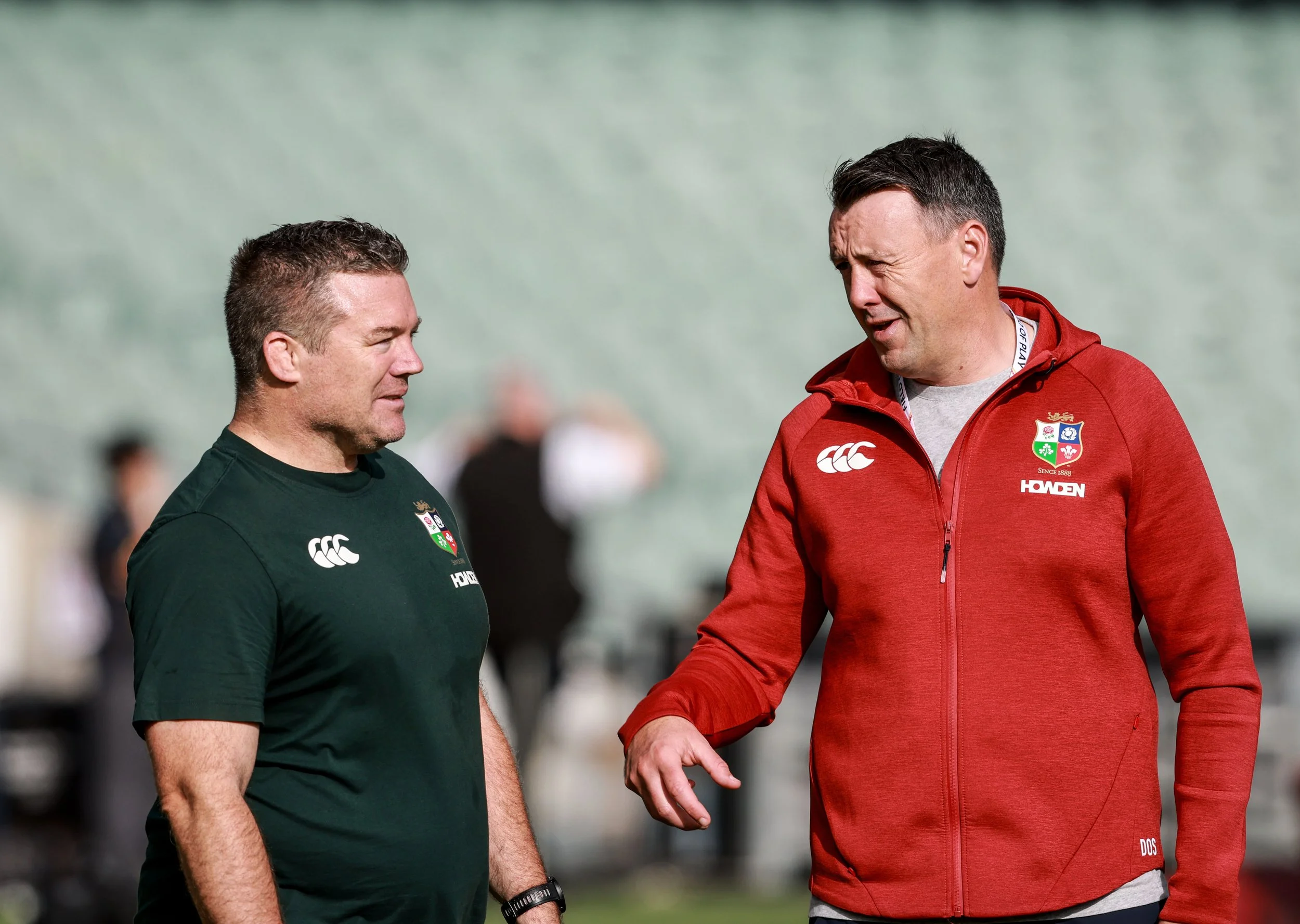 David O'Siochain moderates a media conference featuring British & Irish Lions head coach Andy Farrell and Tour Captain Maro Itoje.