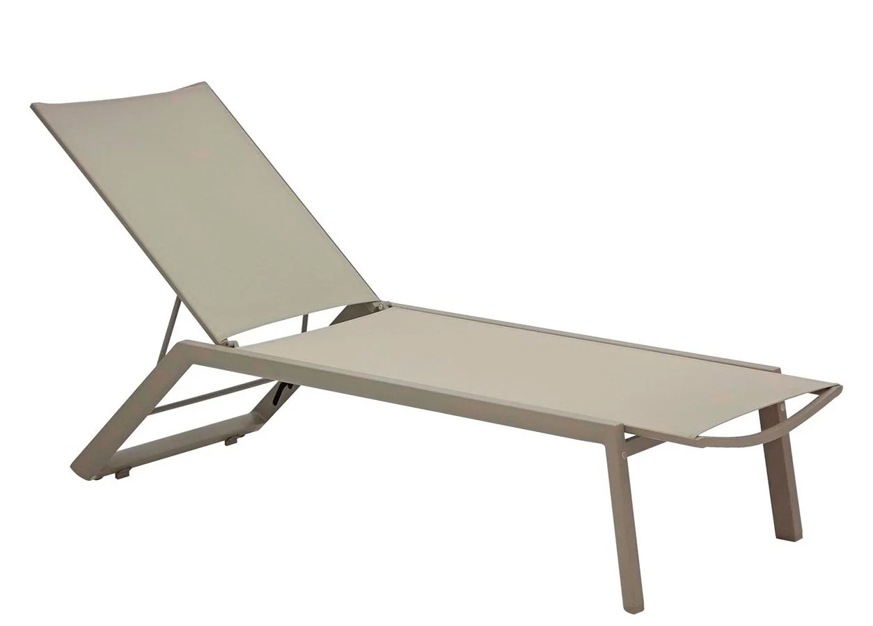 Fournisseur mobilier hôtel camping