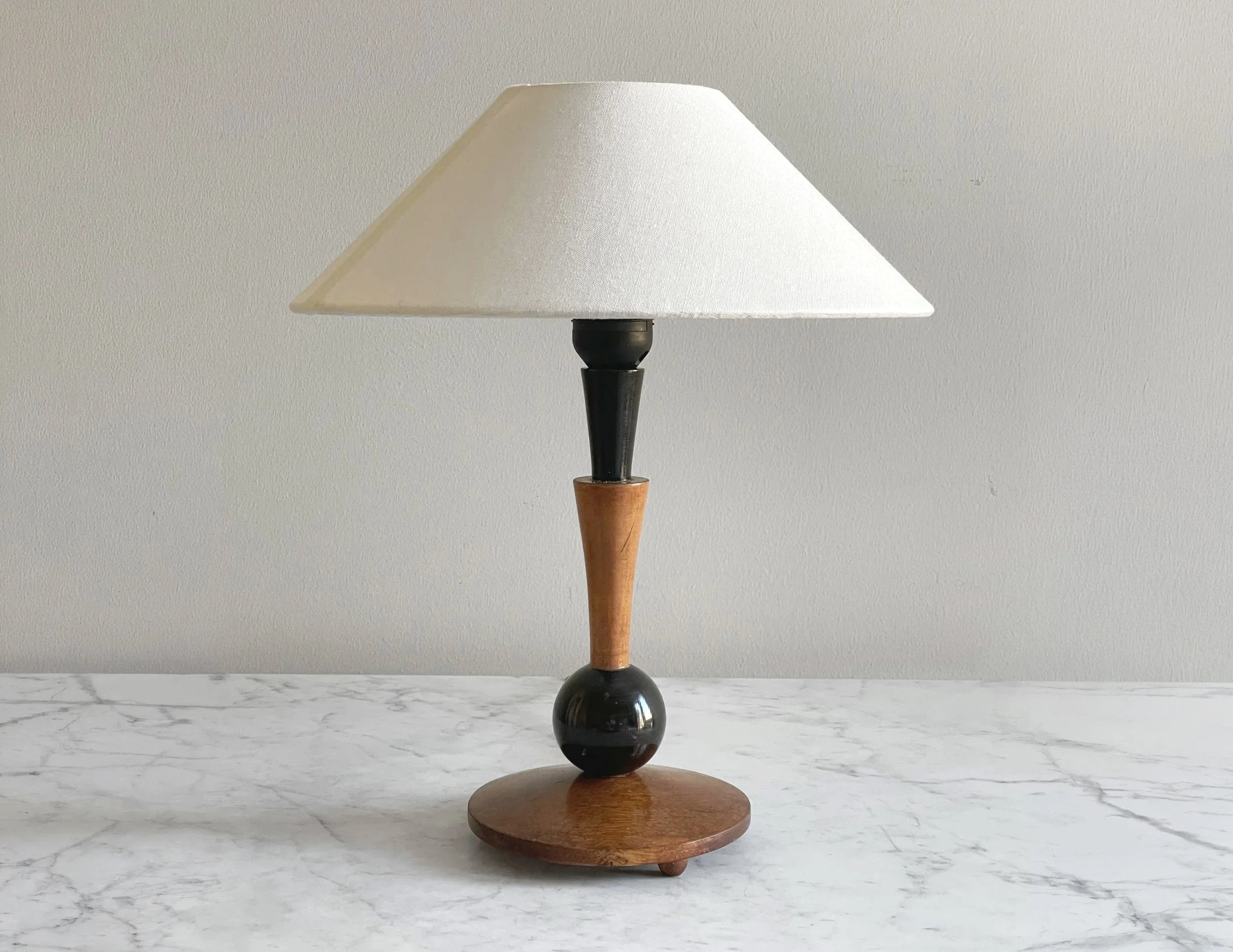 Art Deco Wooden Table Lamp