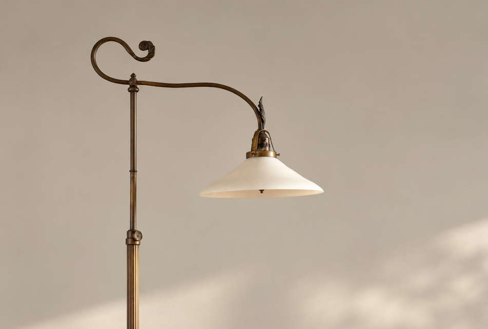 Floor lamp in Brass, Art deco