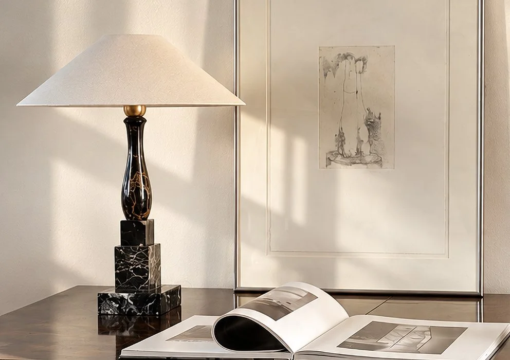 Table lamp in Nero marble, 30s