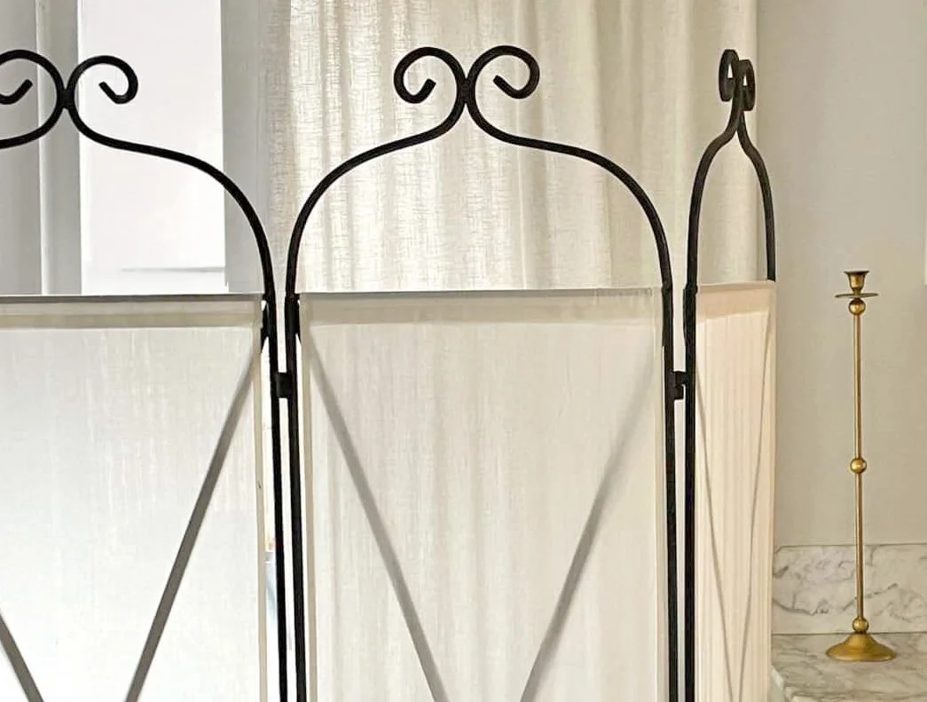 Room divider in wrought iron and linen fabric SOLD