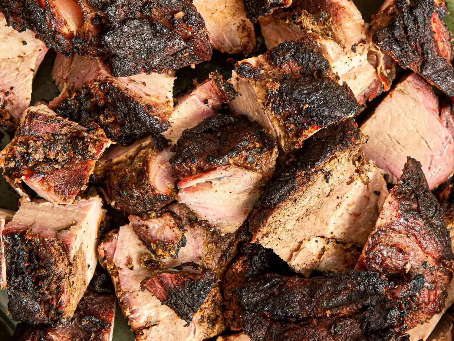 Tender cuts of pork marinated in a bold blend of Jamaican spices, slow-grilled over pimento wood for a smoky finish. Served with your choice of bases and sides.