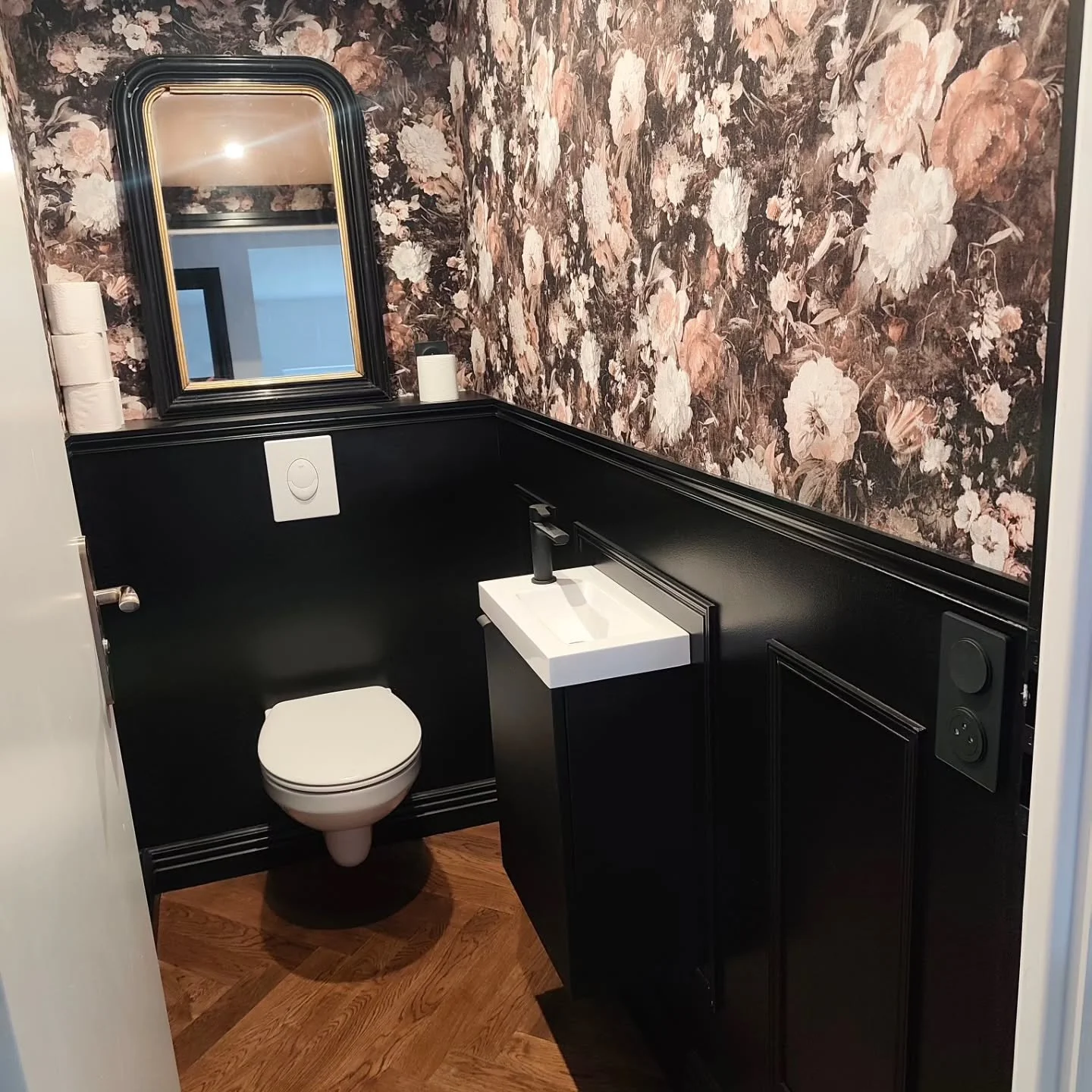 Petit coin atypique, 
Quel soulagement de s'y sentir &agrave; l'aise ,😜