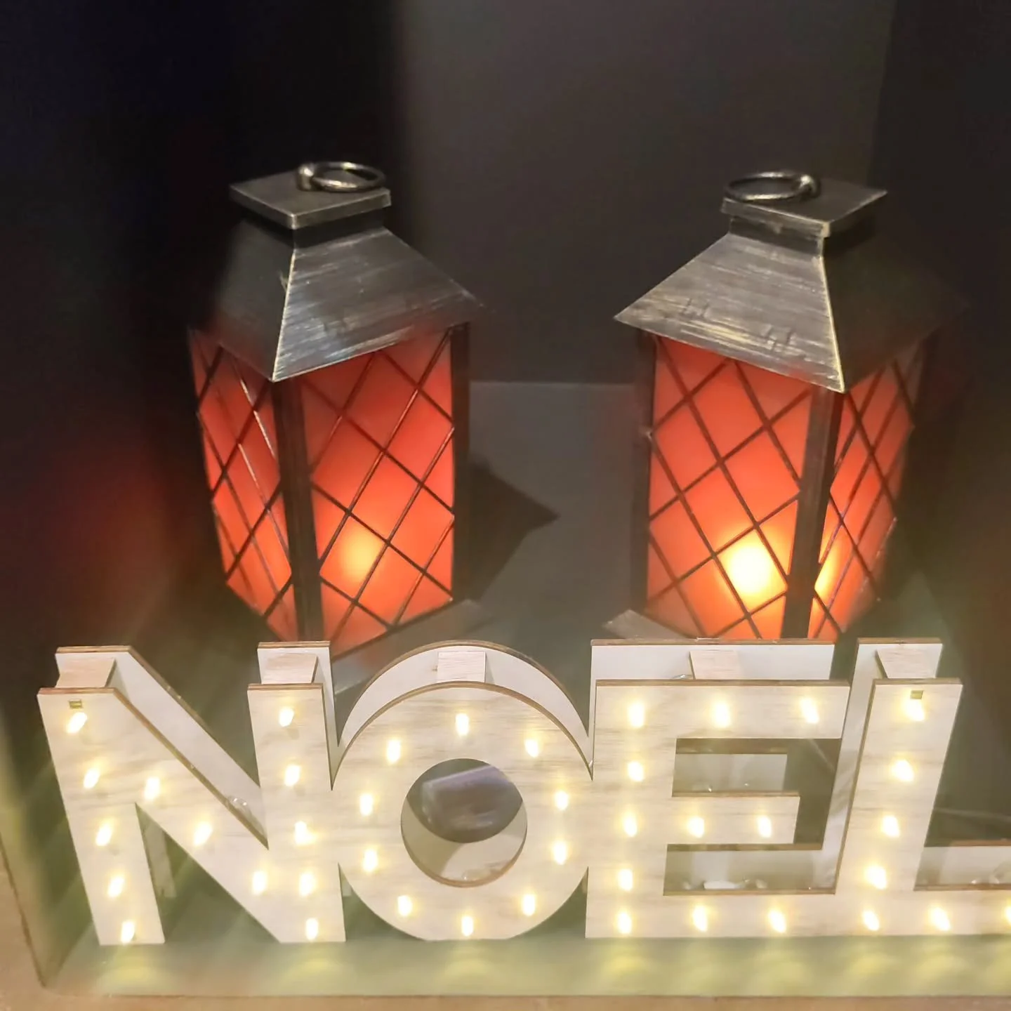 Projection vous souhaite de tr&egrave;s belles f&ecirc;tes de fin d'ann&eacute;e.
Prenez soin de vous et de vos proches.
Profitez de ce moment de partage et de convivialit&eacute; 
Rendez vous l'ann&eacute;e prochaine de encore plus de projets les pl