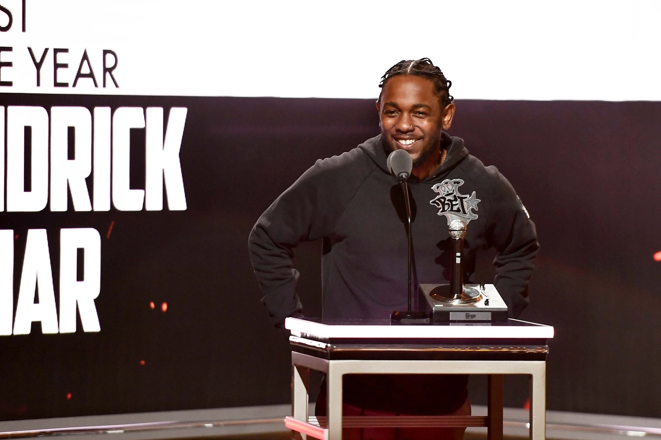 022417-shows-upfront-hip-hop-awards-3.jpg