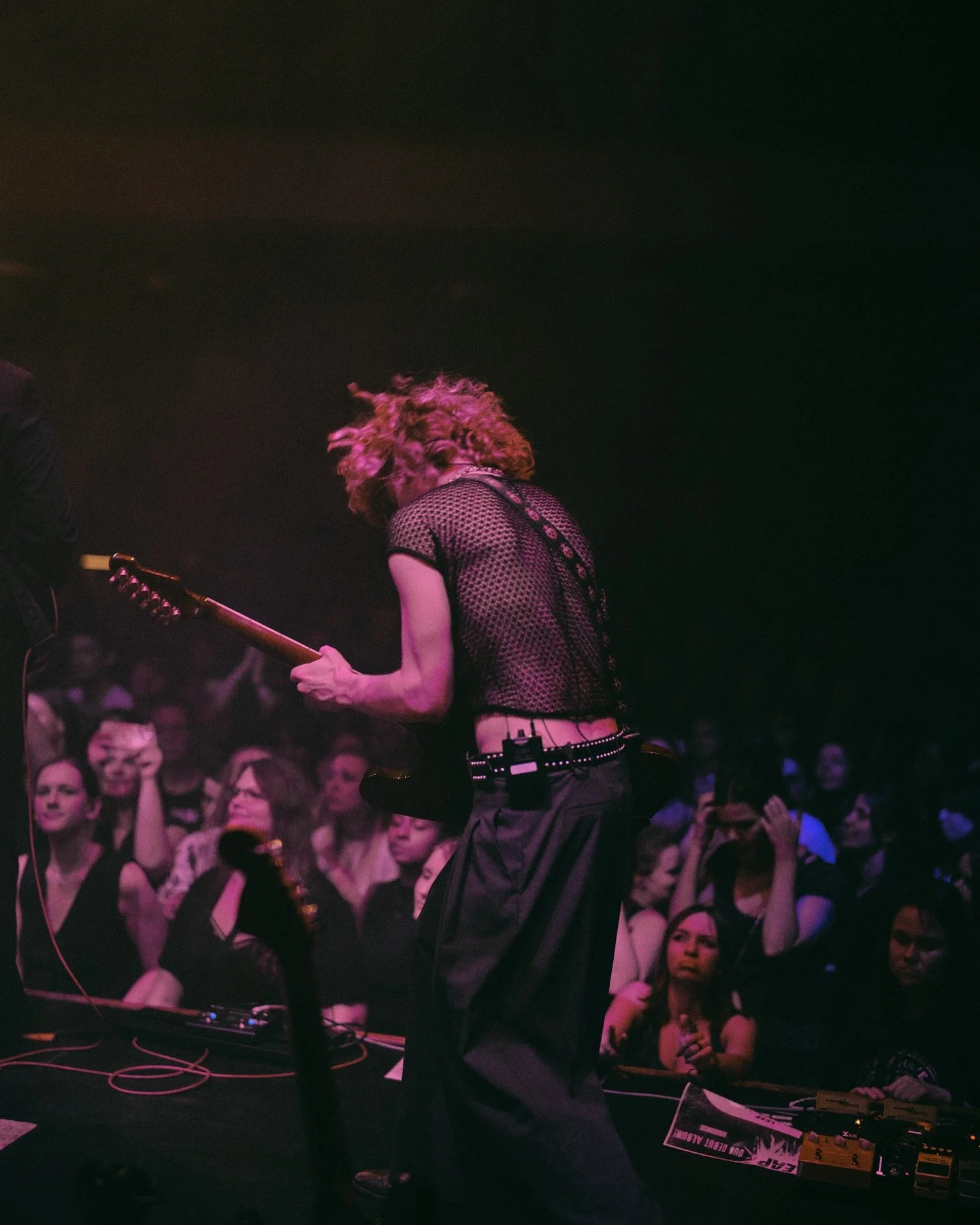 @crimson.bloom in support for @leap_the_band @holeberlin 

#artistsupportartists #bandphotography #stagelife #musicphotographer #fuji
