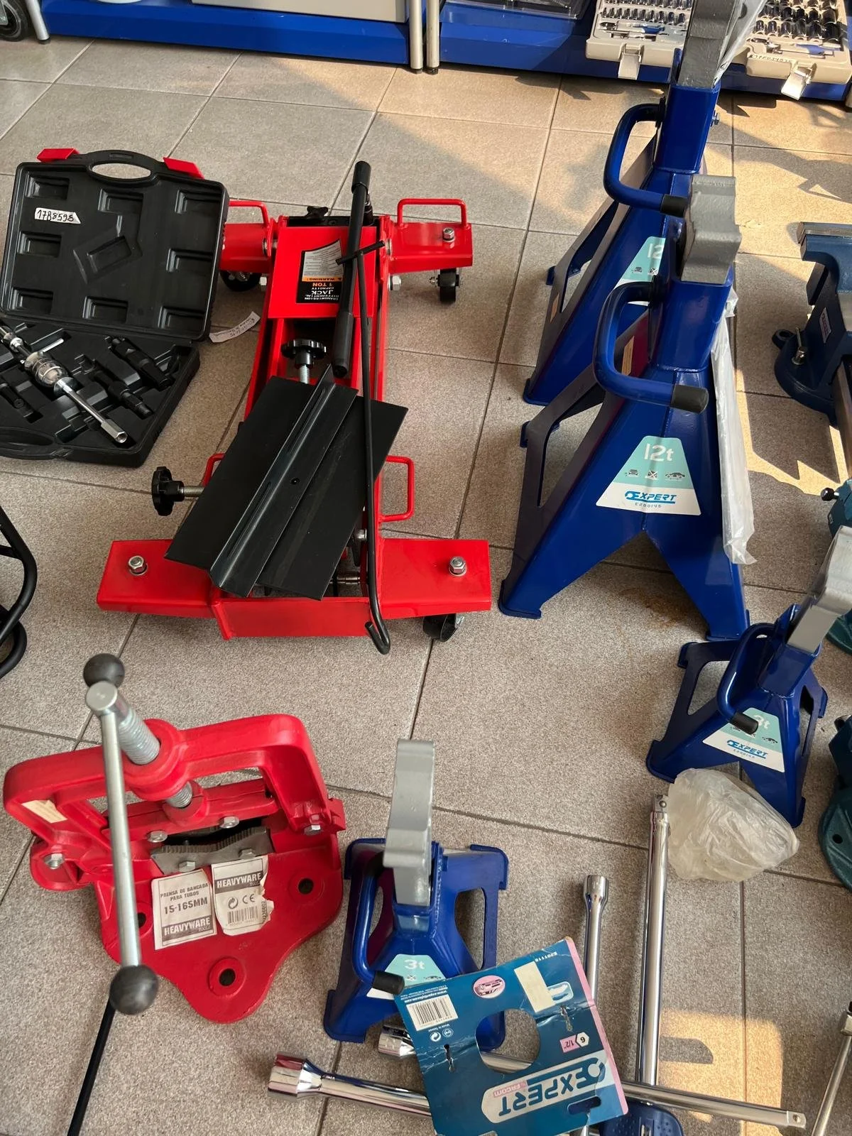 Macacos hidráulicos