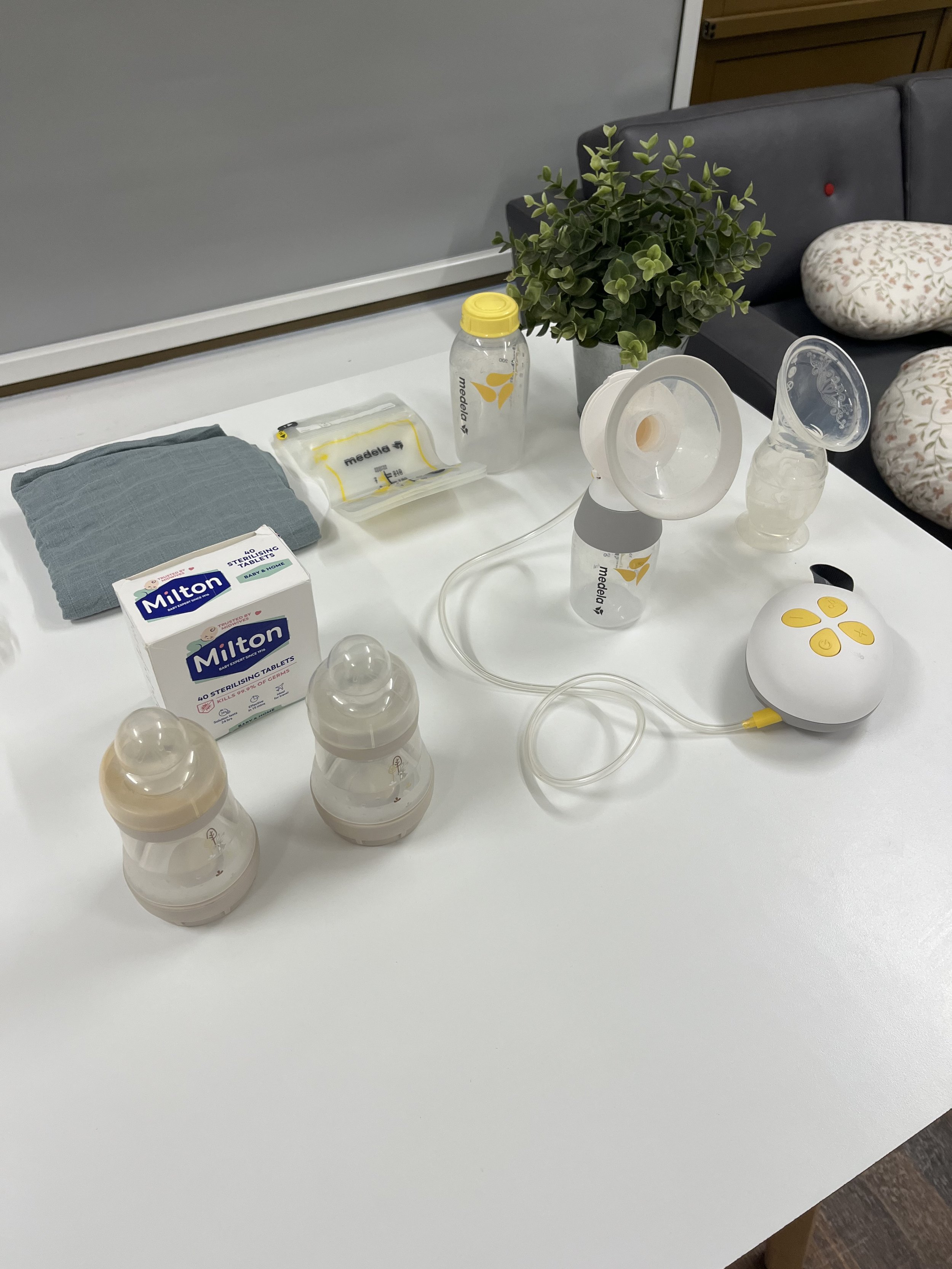 Breastfeeding and bottle-feeding equipment used during Mindful Bump antenatal classes