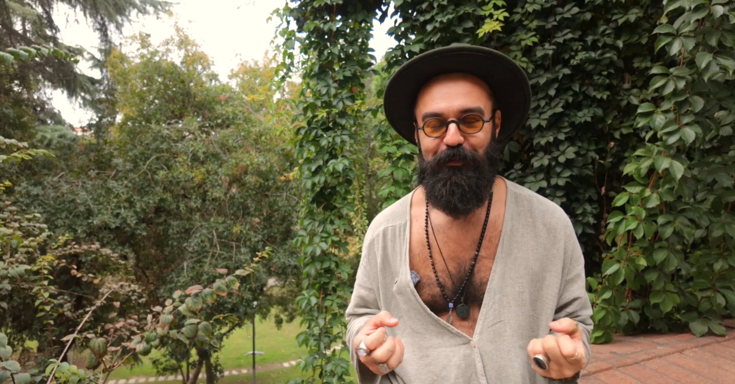 Mašøn Töryęn - The Artist Heals Through Music