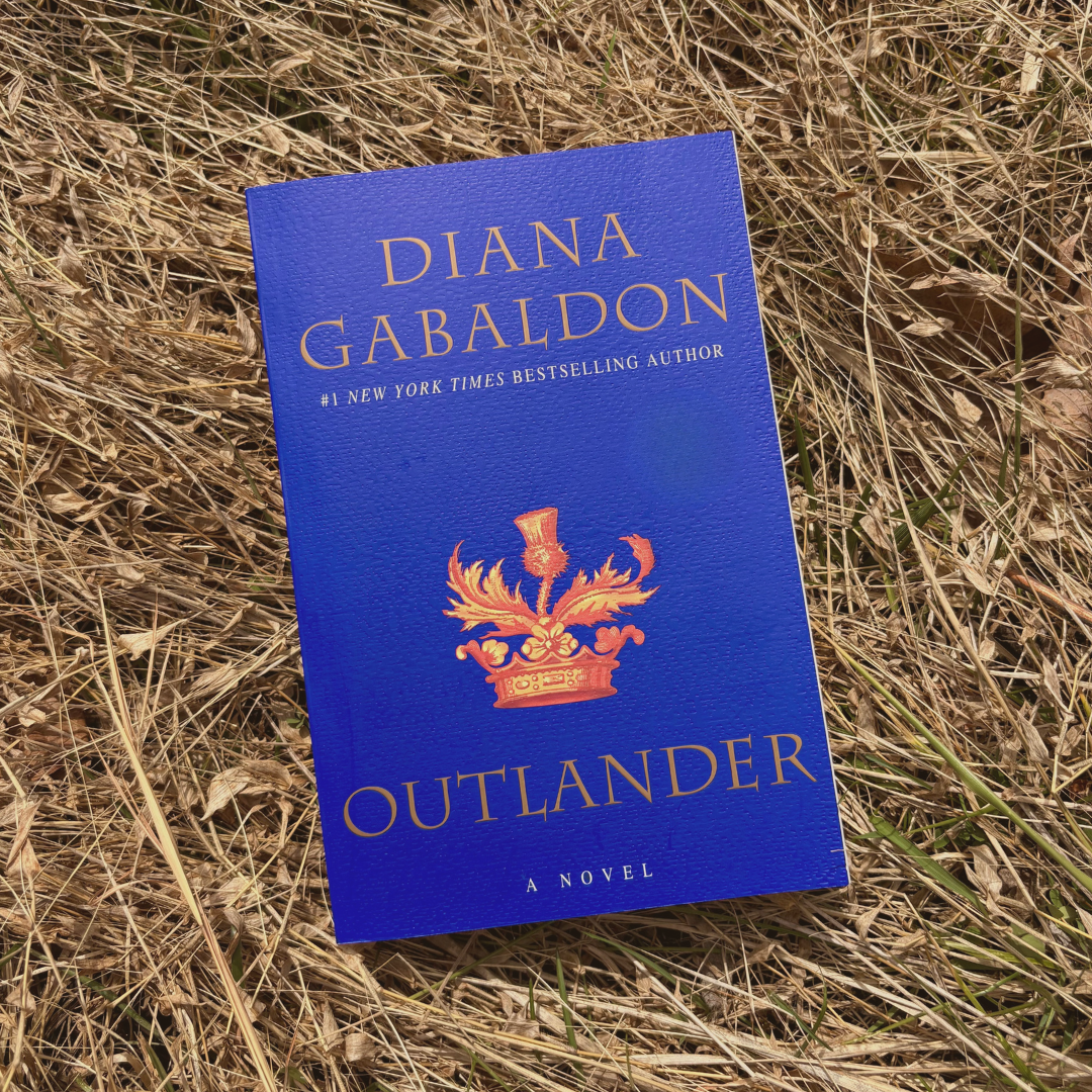 Squarespace Book - Outlander 2.png