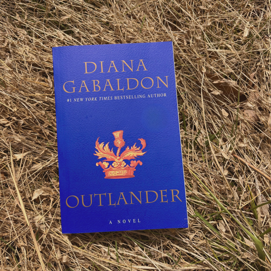 Squarespace Book - Outlander 2.png