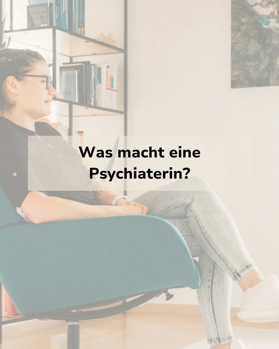 Was macht eine Psychiaterin?

Eine Psychiaterin ist &Auml;rztin.
Sie hat Medizin studiert und danach die Facharztausbildung in Psychiatrie und Psychotherapie gemacht.

Der Schwerpunkt liegt oft auf der medizinischen Perspektive.
Also Diagnostik und m