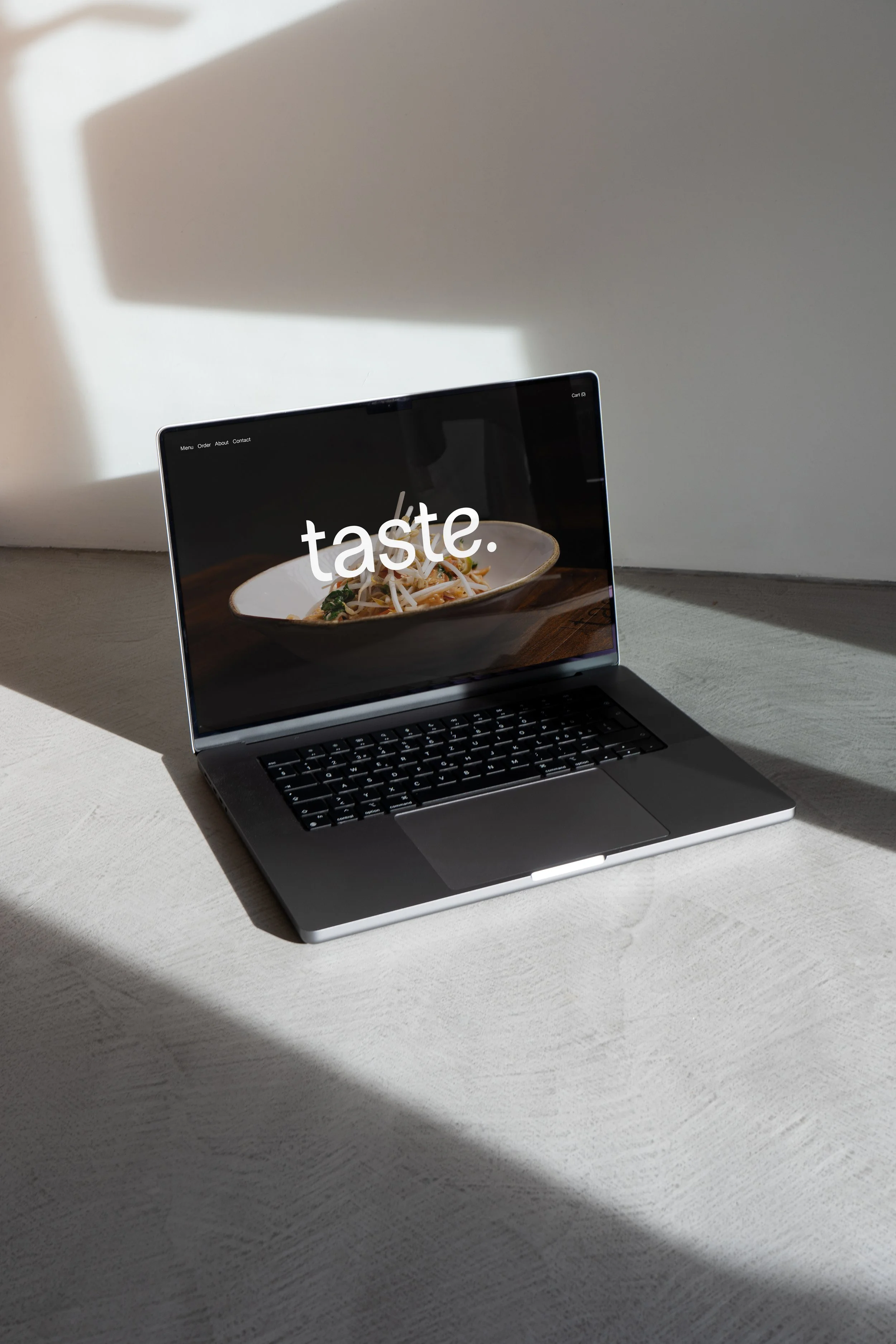 tMM_Laptop_LT-I-05.jpg