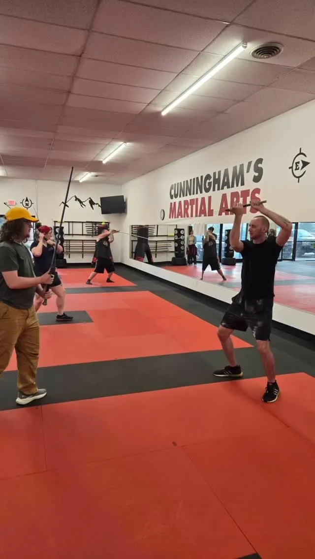 Beginner longsword course continues going strong this week.
Interested in a future beginner course? Give us an email!