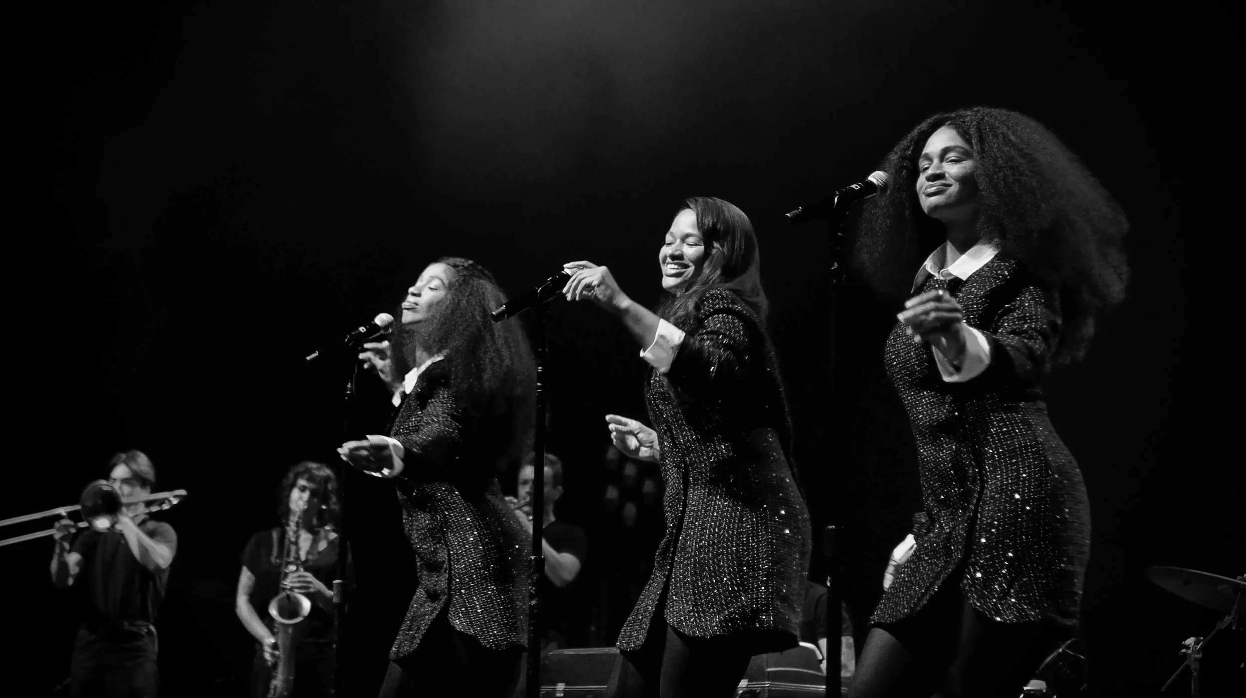 2026-08-26_WomackSisters_Phoenix_AzzaGallab_02.jpg