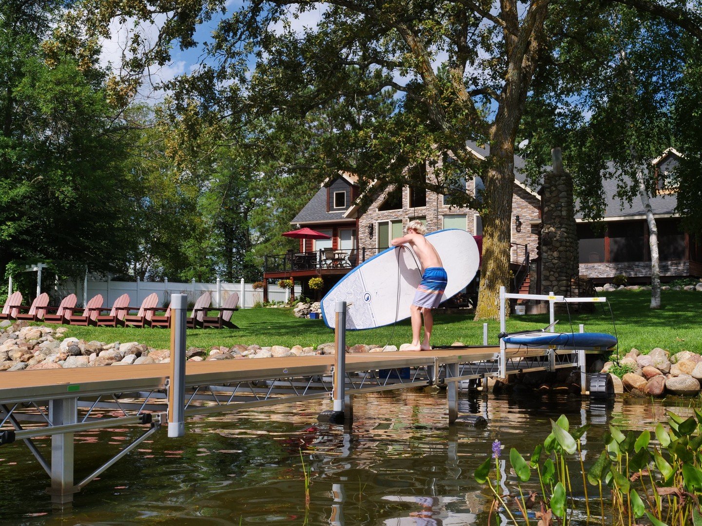 FLOE accessories makes it all easier. Stop in and let&rsquo;s talk docks. 🤗
Visit us today at Beach Bumz!
Call us today at (269) 303-5533!
.
.
.
#FLOE #Lakefrontliving #Focused