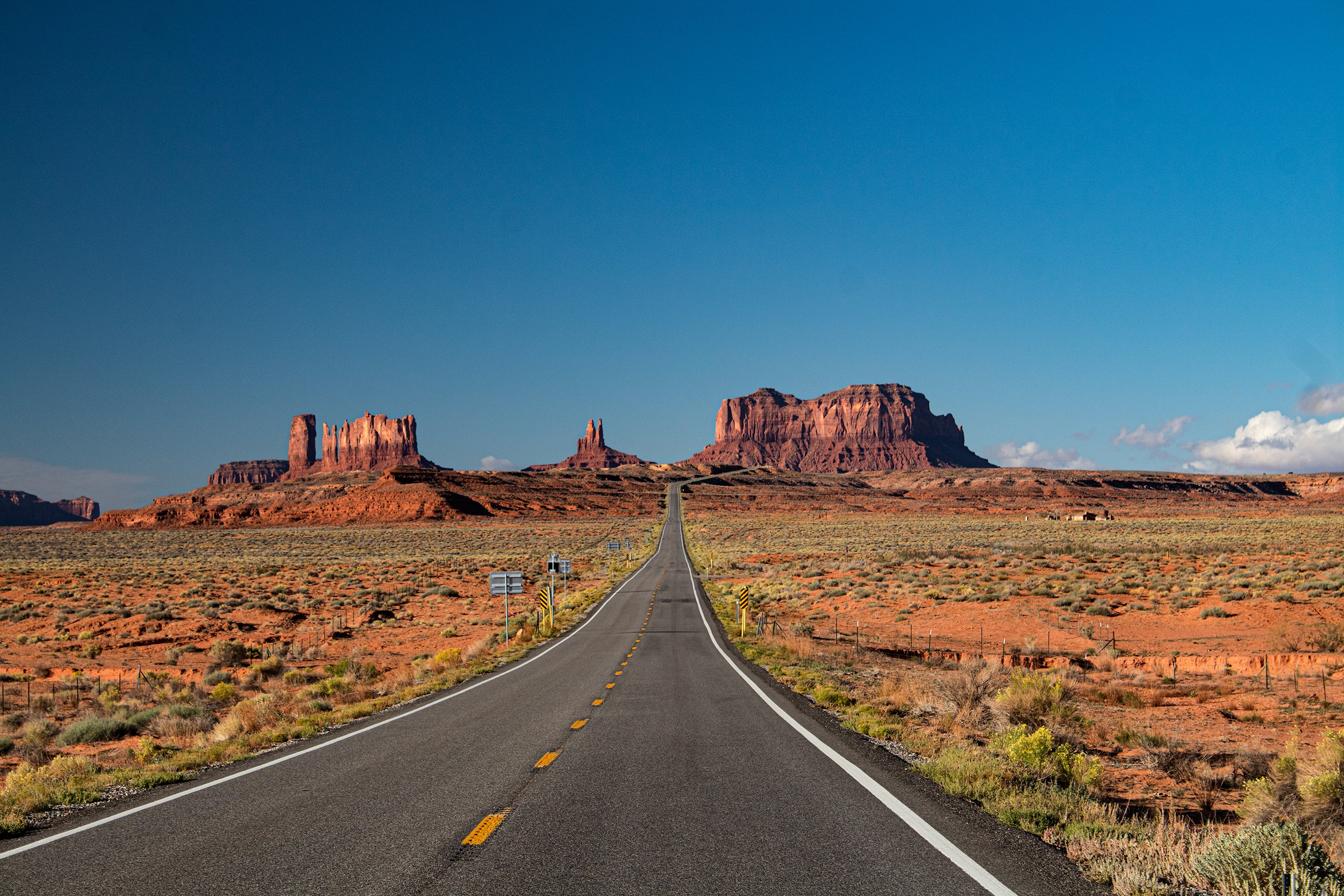 2021 - Monument Valley approach, UT/AZ.