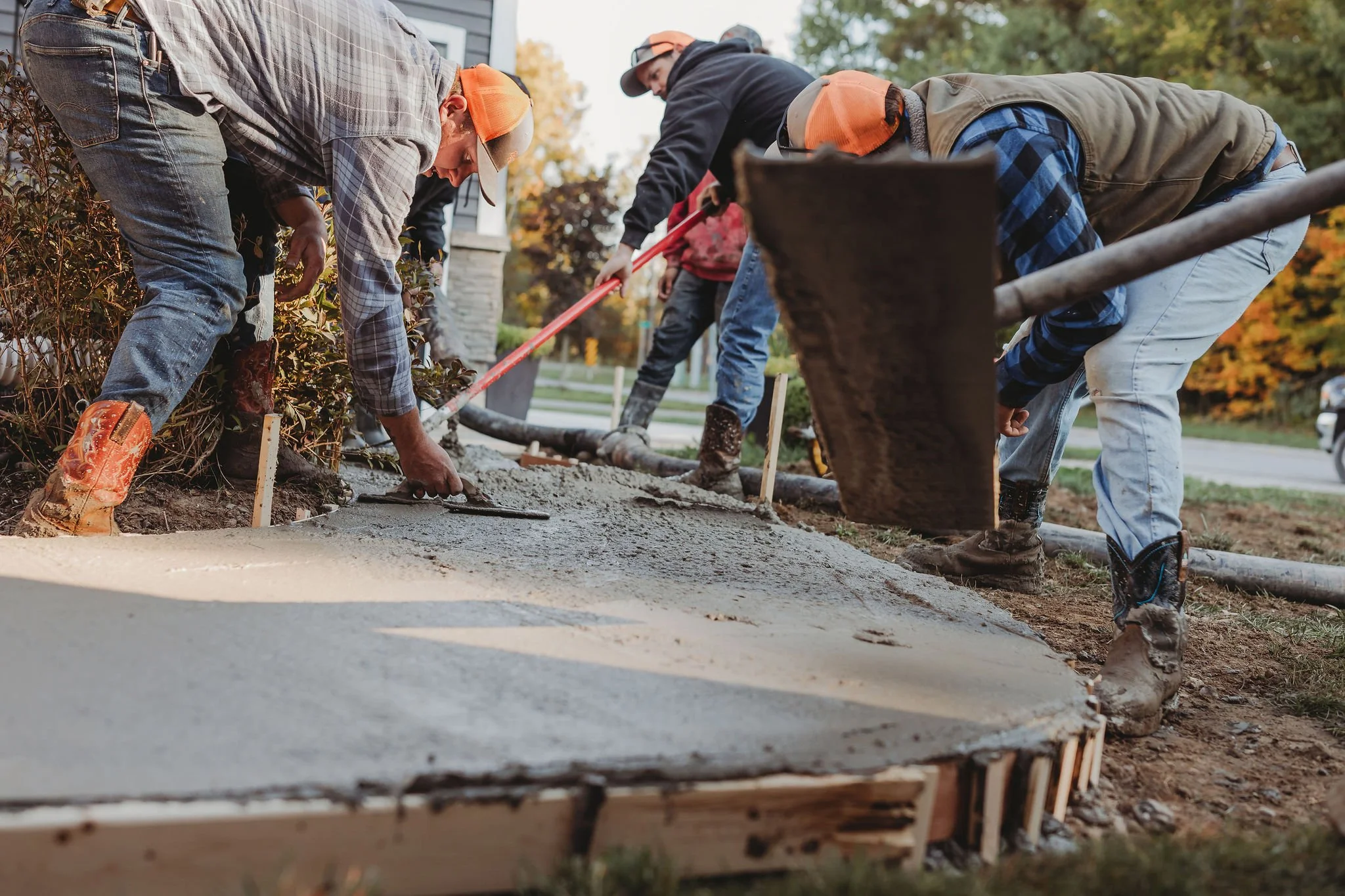 RUSSELL ENTERPRISES ONSITE ANGUS