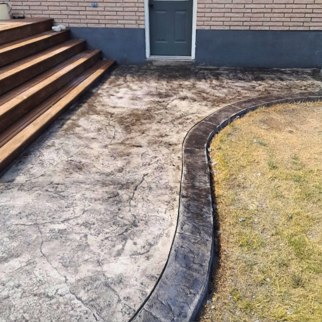 Custom concrete installation for a residential project.

