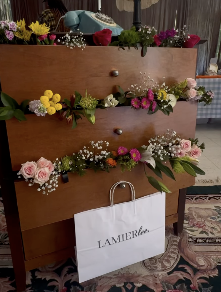 Buy Her Flowers Pop-Up