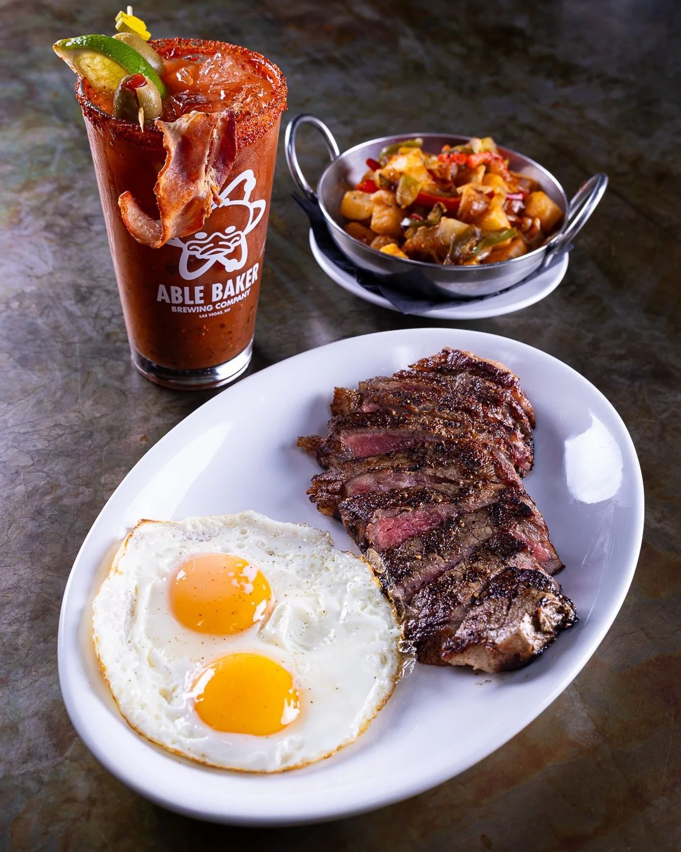 Show of hands, who likes steak for breakfast?

Steak and eggs available on our brunch menu Saturdays and Sundays from 9:30am-12pm. Add a Bloody Mary for the heartiest meal to start your weekend

See ya soon! 🍻