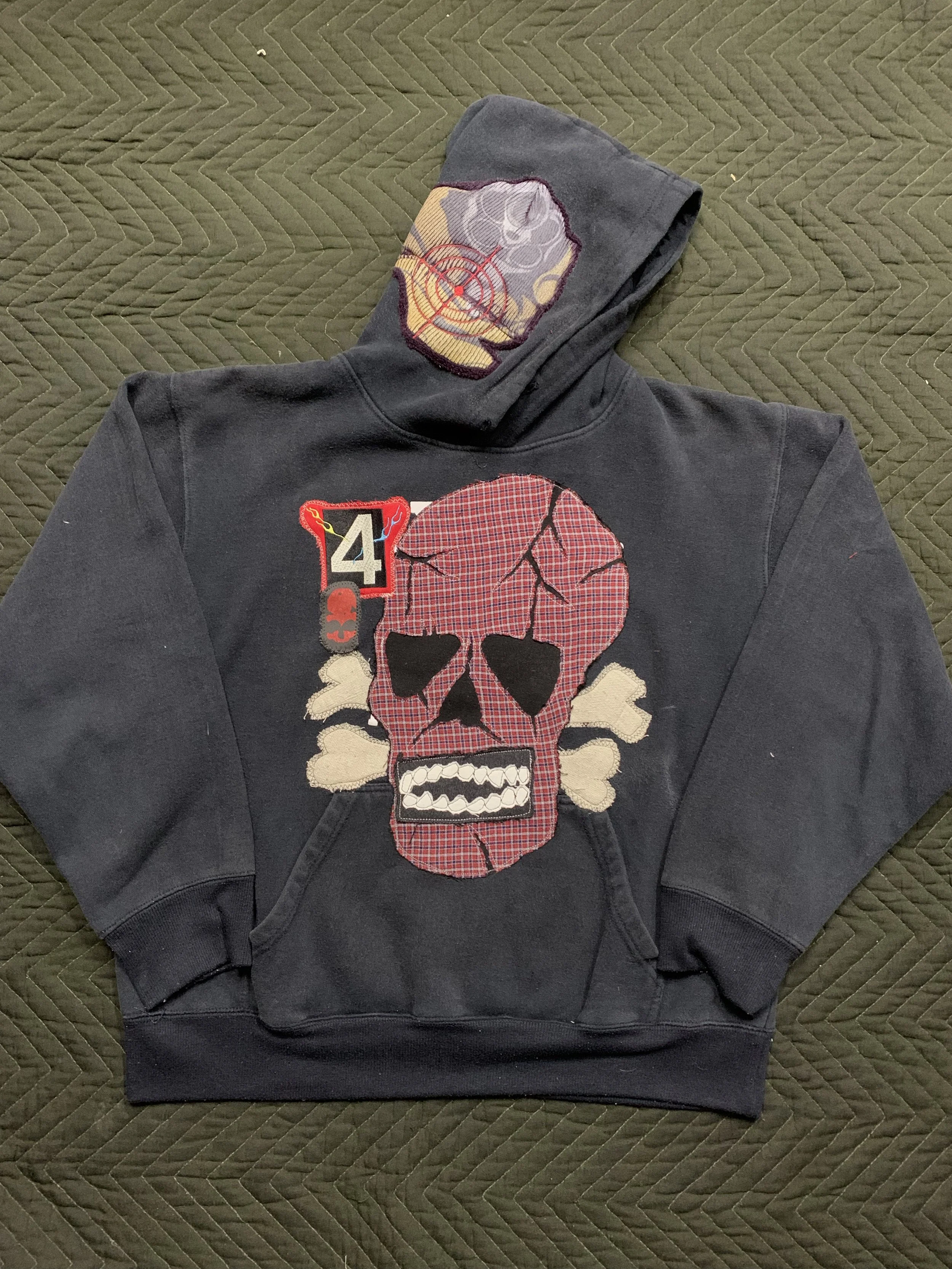 skull and cross hoodie