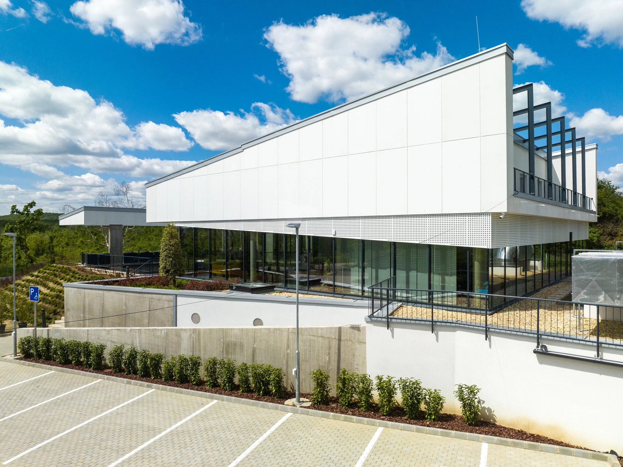 photo credit © gyorgypalko