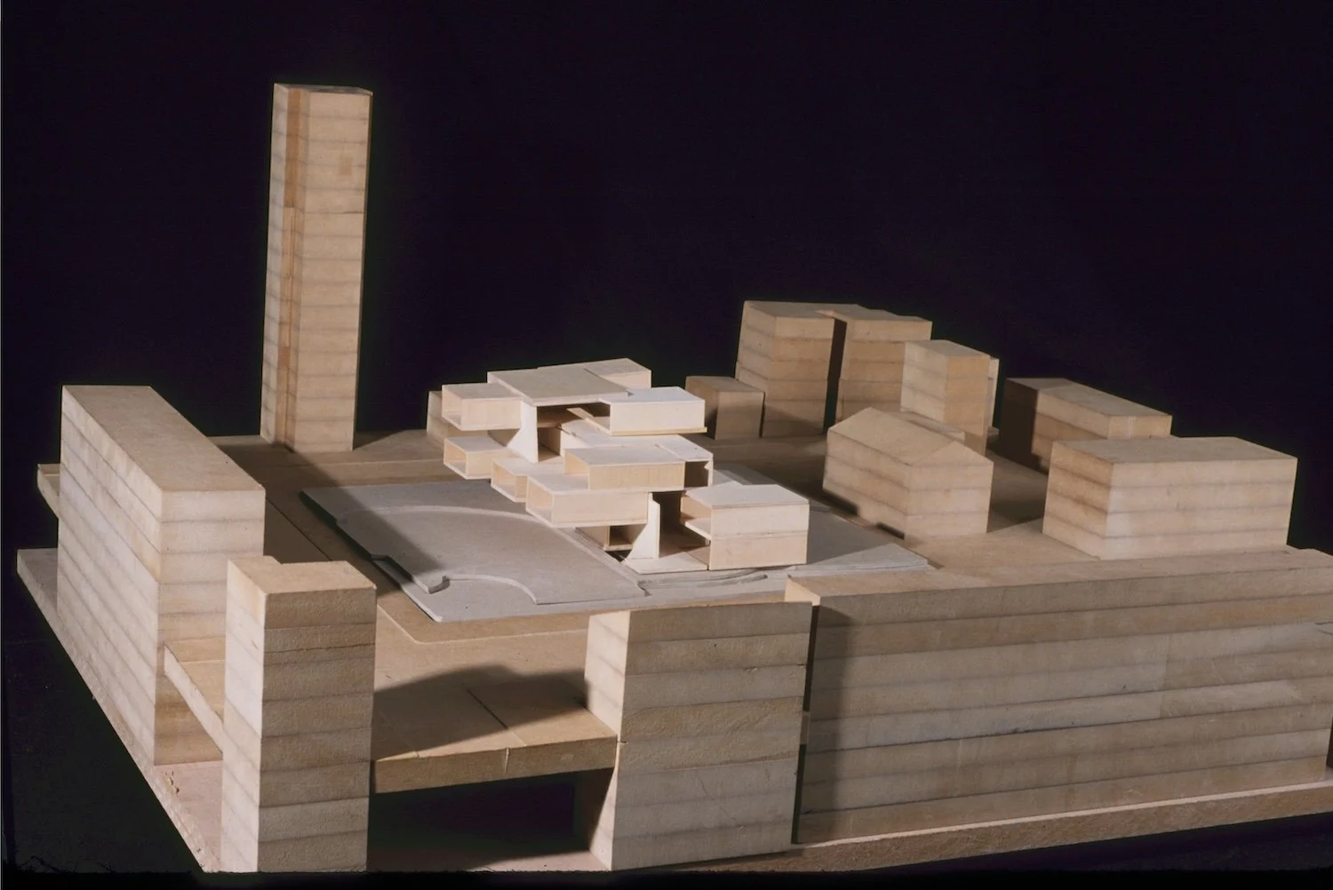 Design 202 (Fall 2002) | Elementary School in Brooklyn, New York - Professor: Yama Karim - View 2