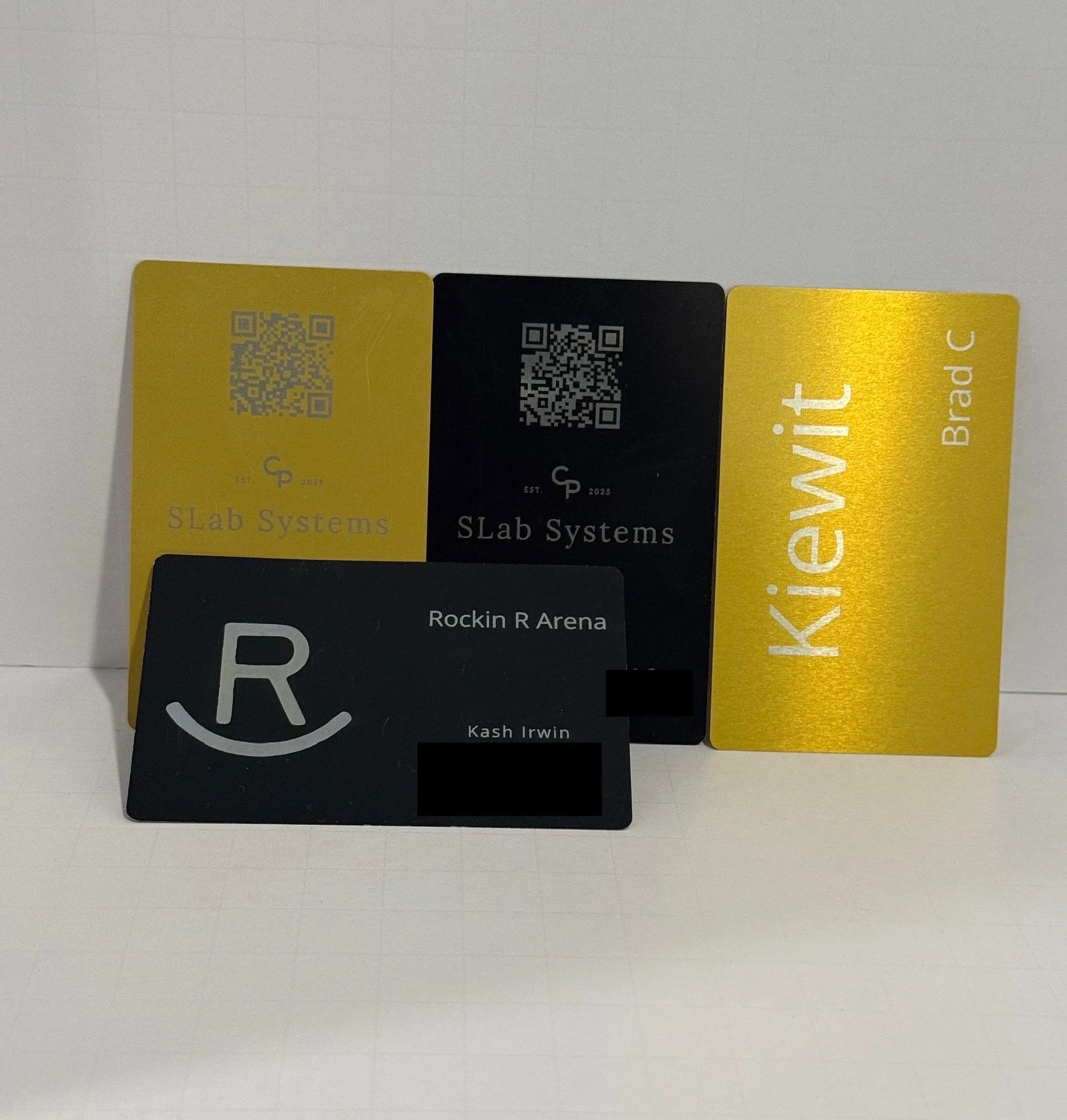 Custom 0.21mm Aluminum Laser Engraved Business Cards Multiple Colors