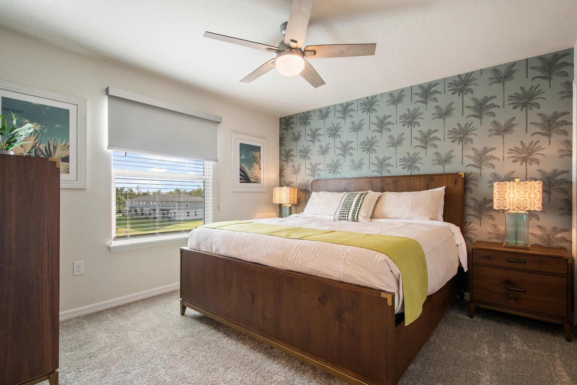 Luxury private villa in Windsor Cay Resort near Orlando, Disney, and Universal Studios. Tropical themed bedroom with en-suite, TVs in every bedroom, spacious living, 10-bedroom, 8-bath home with private pool and spa.