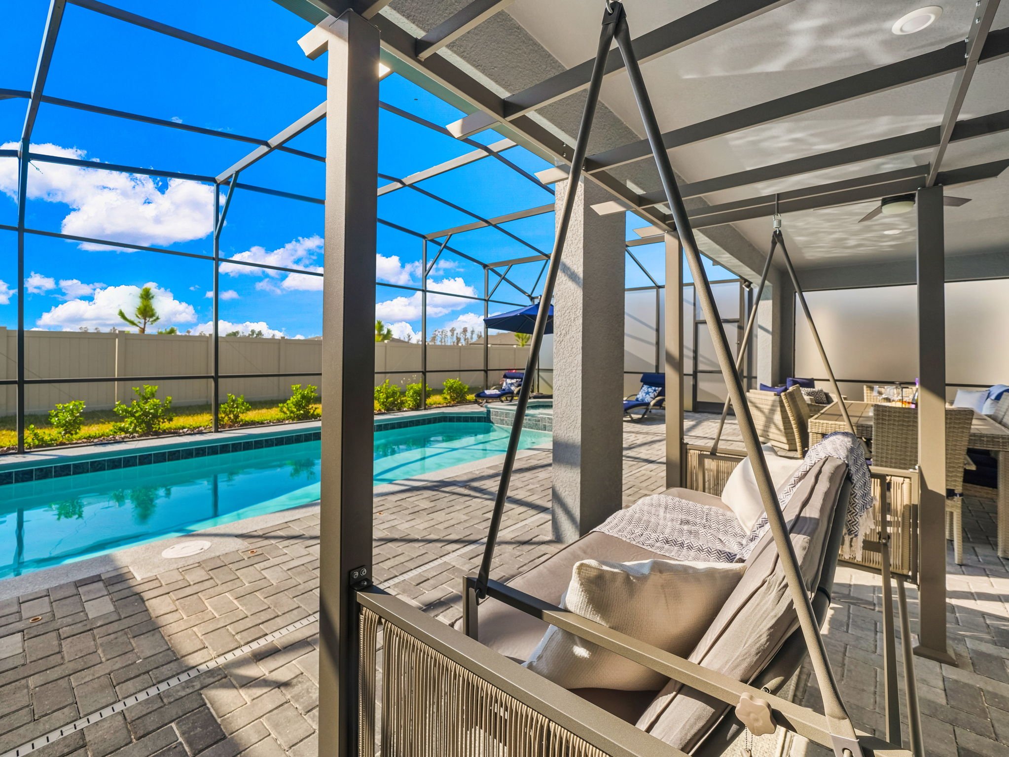 Garden view, private villa in Windsor Cay Resort near Orlando, Disney, and Universal Studios. Great for families and large parties, a 10-bedroom, 8-bath home with spacious living.