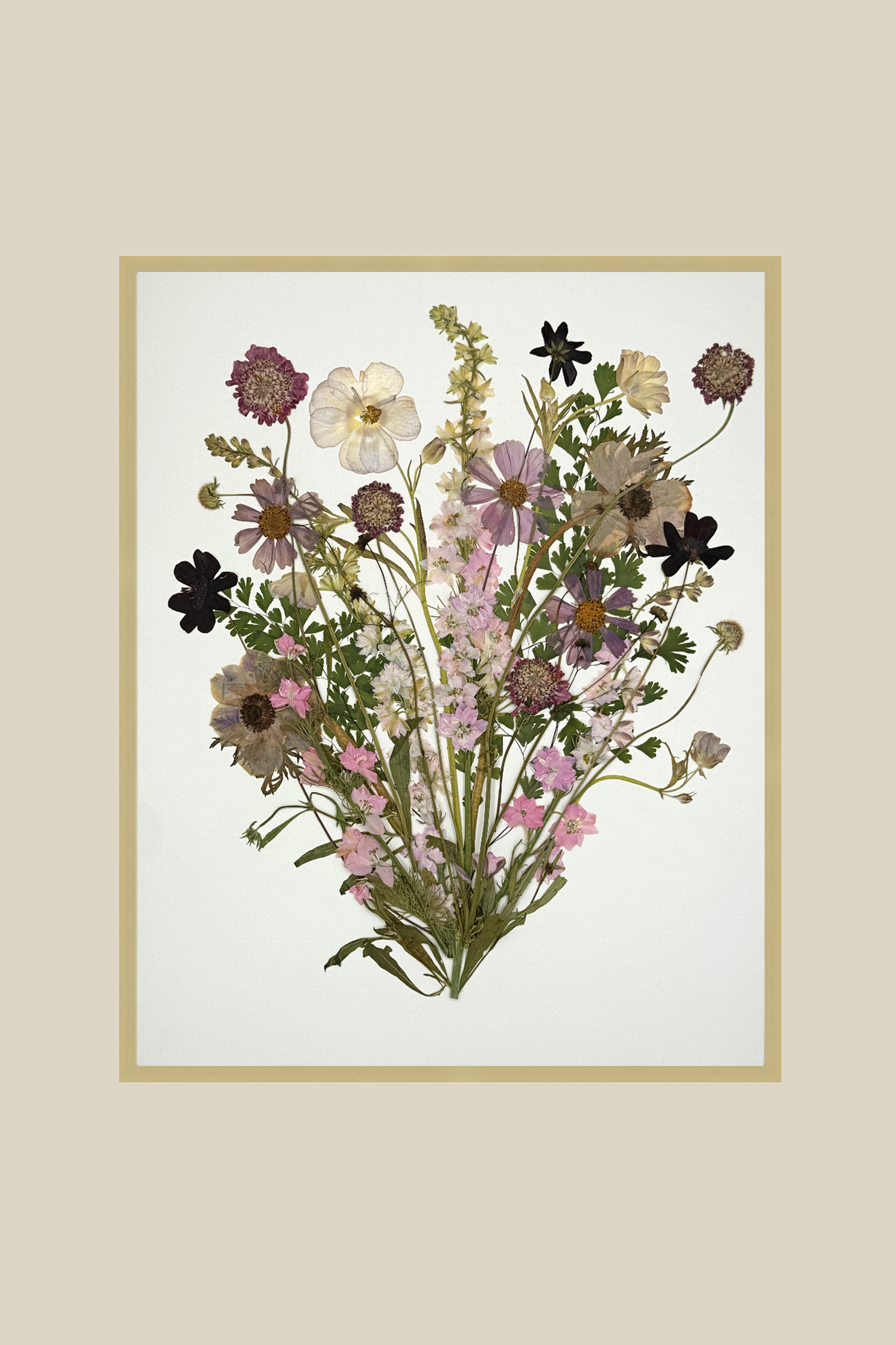 bouquet1brushedgold16x20SSBACKDROP.png