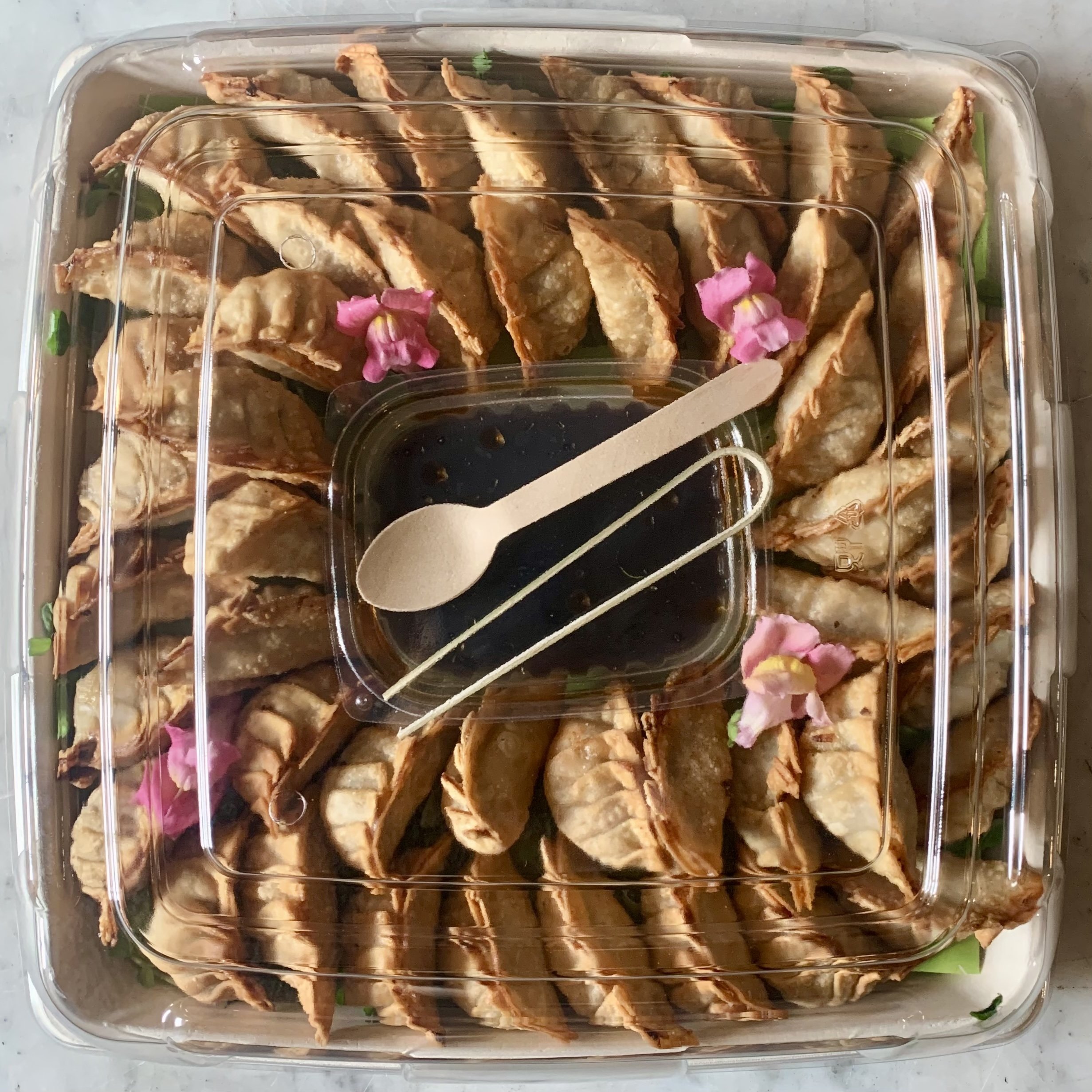 pork pot sticker platter