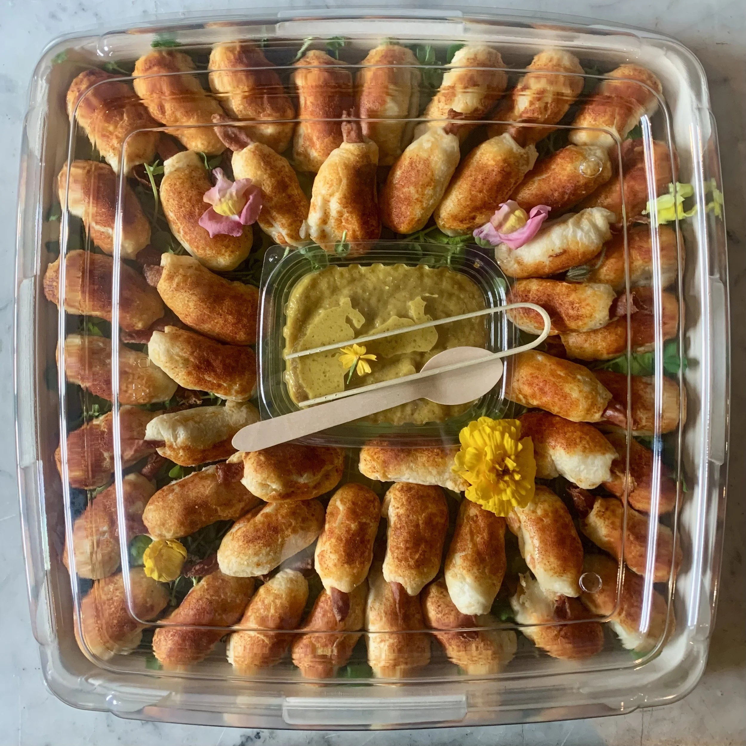 pigs in a blanket platter