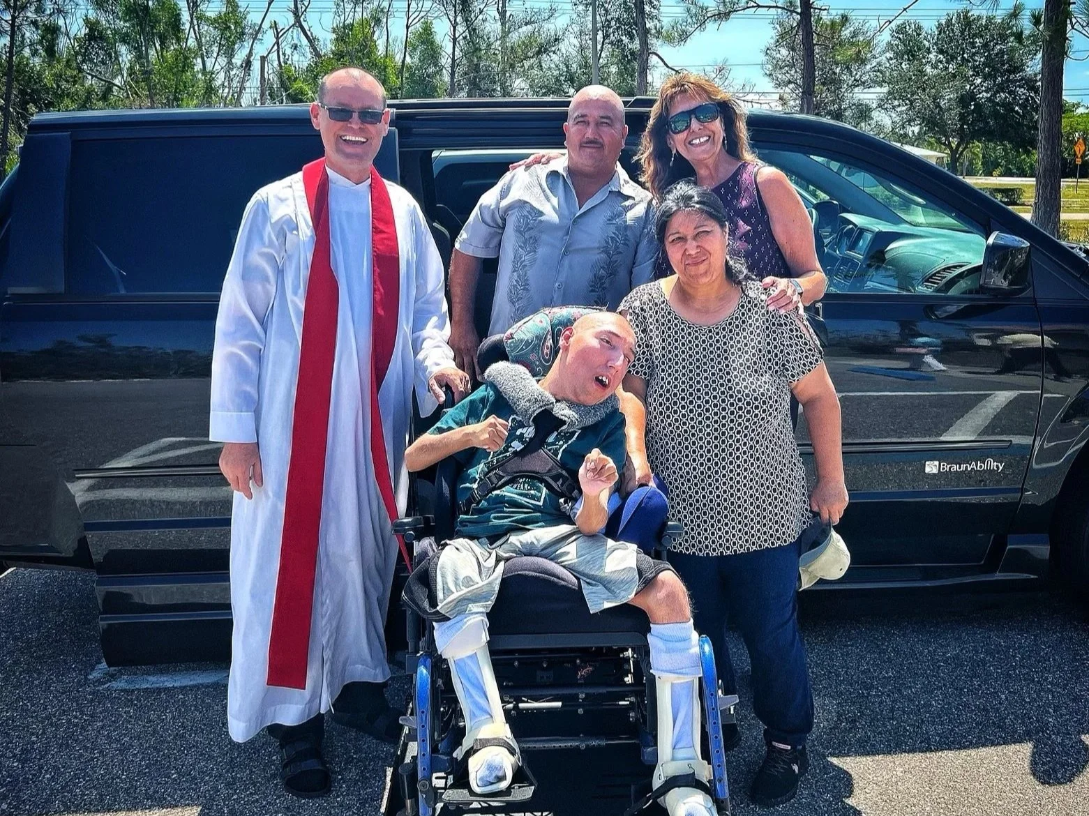 Isidro’s Mobility Van