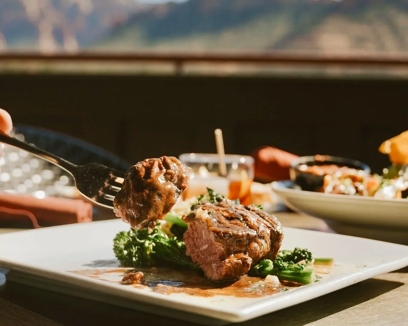 Open Range Grill &amp; Tavern: Upscale Comfort Food With a View