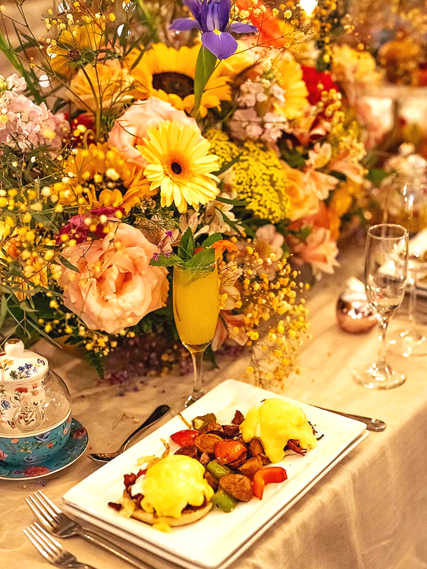 Romantic Event Design | Balloon & Floral Studio