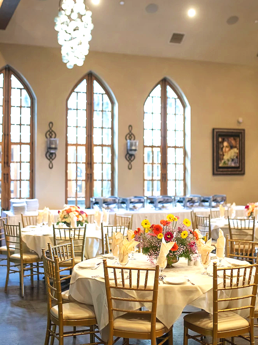 Floral Table Décor for Weddings & Private Events