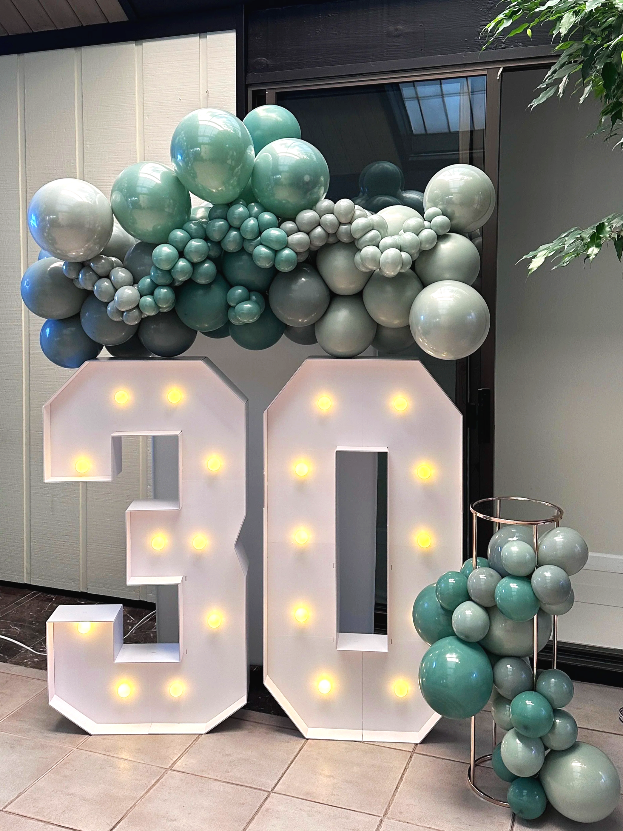 30th Birthday Celebration Décor | Balloon & Light-Up Styling Bay Area