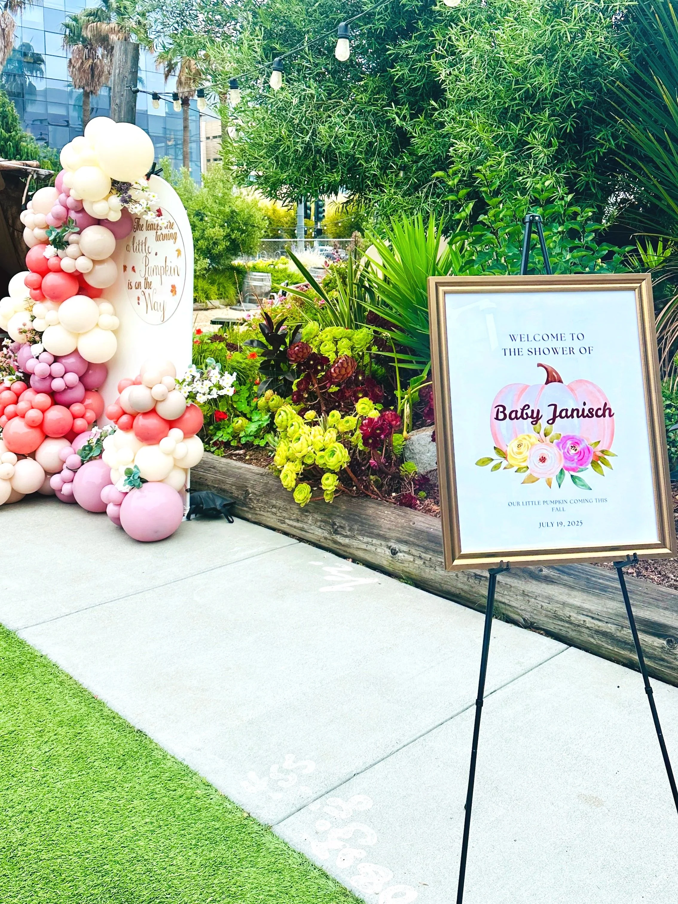 Fall Baby Shower Décor | “A Little Pumpkin Is on the Way” Balloon Styling